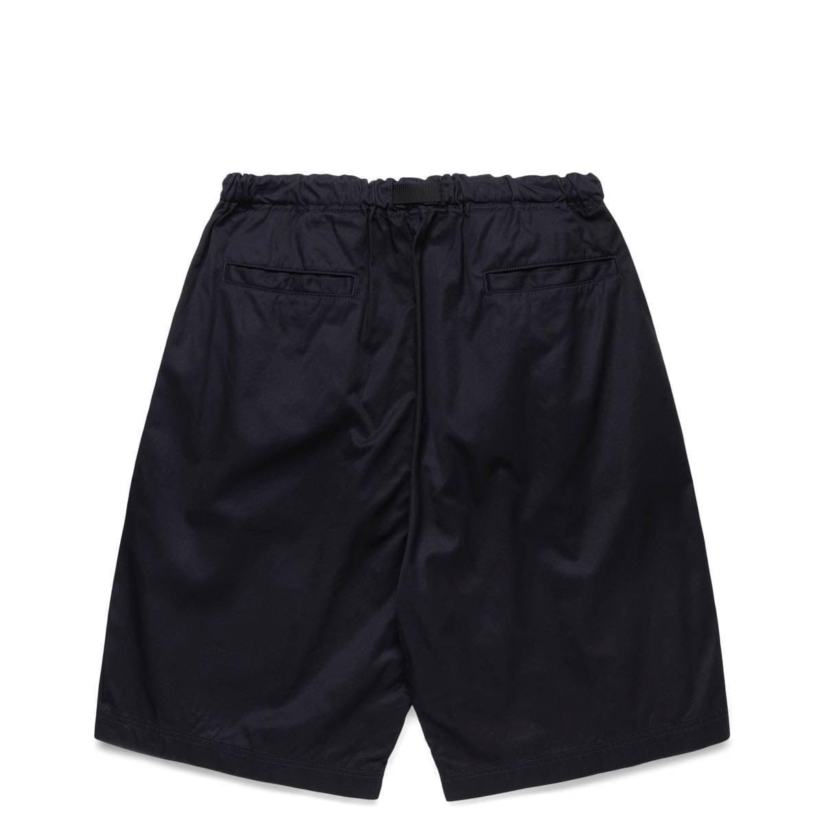 BELTED SHORTS Product Image