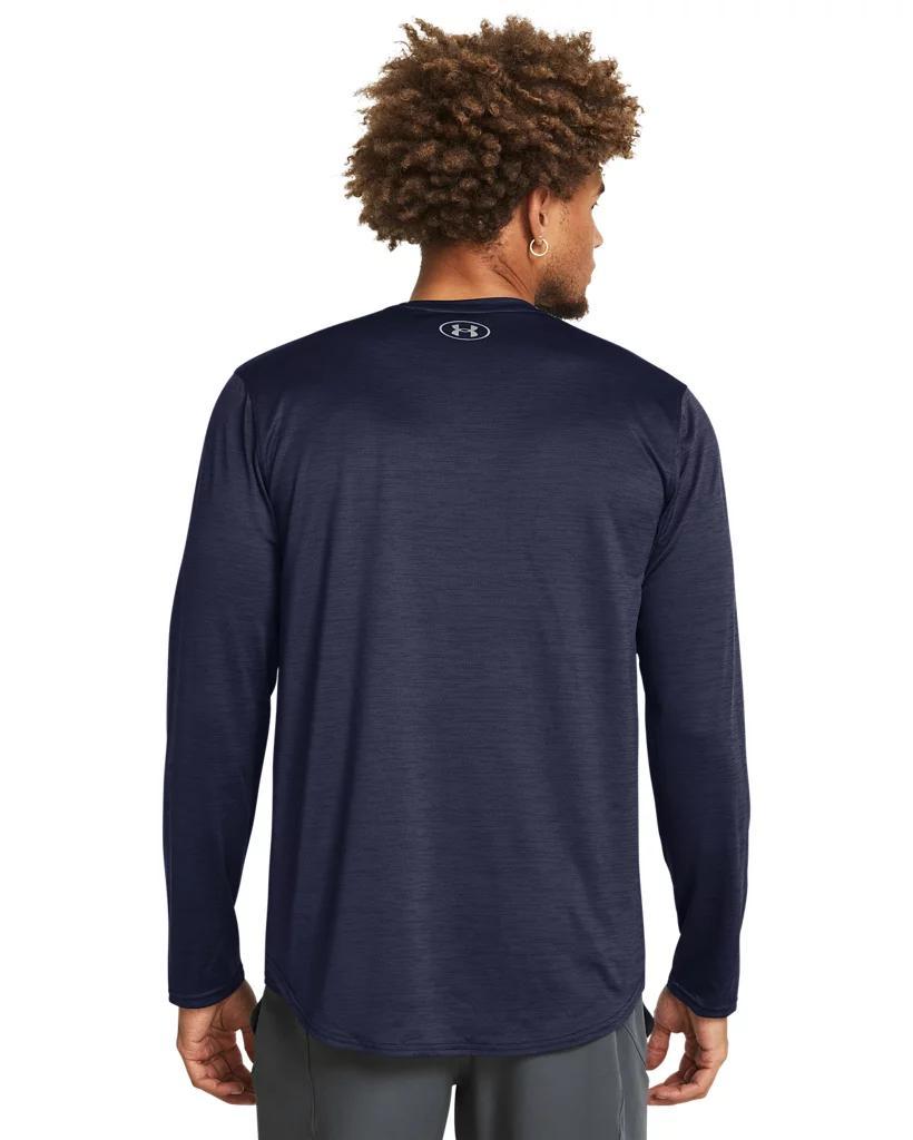 Men's UA Tech™ Vent 2.0 Collegiate Long Sleeve Product Image