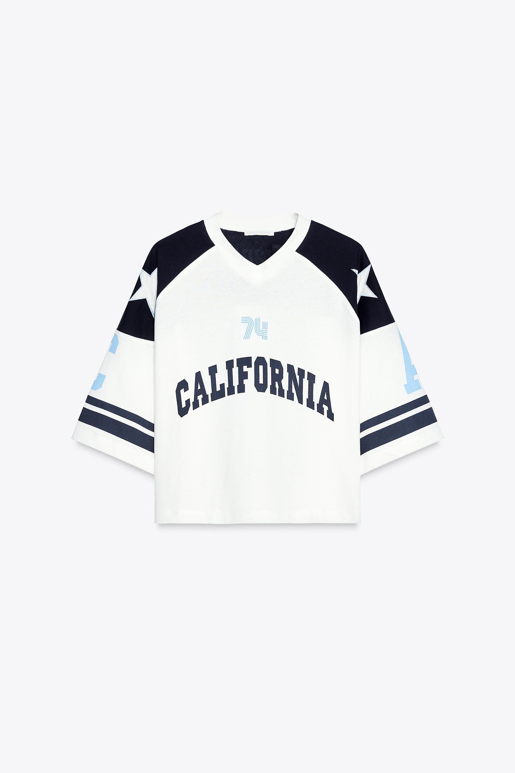 PRINTED ELBOW SLEEVE T-SHIRT Product Image