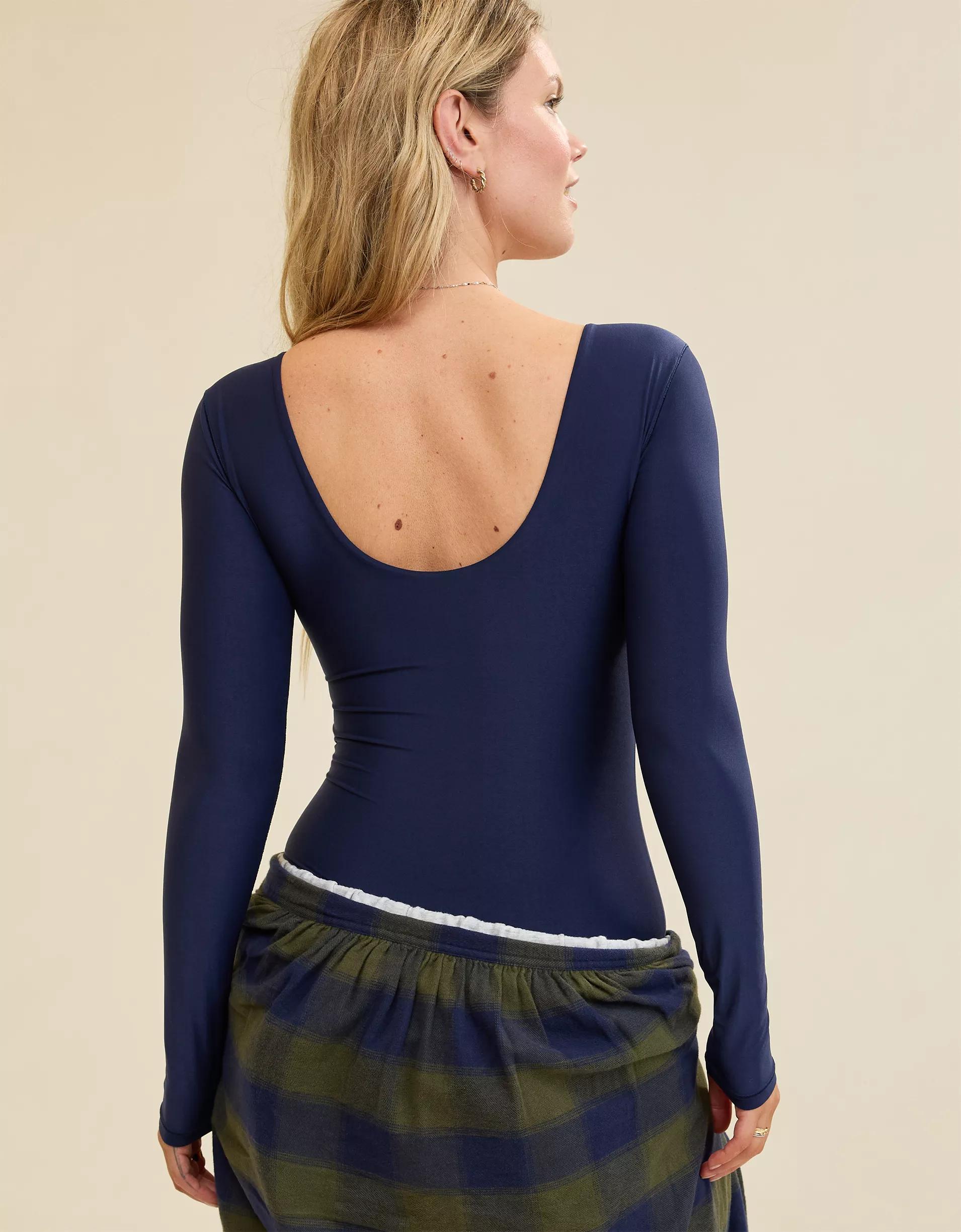 SMOOTHEZ Long Sleeve Plunge Bodysuit Product Image