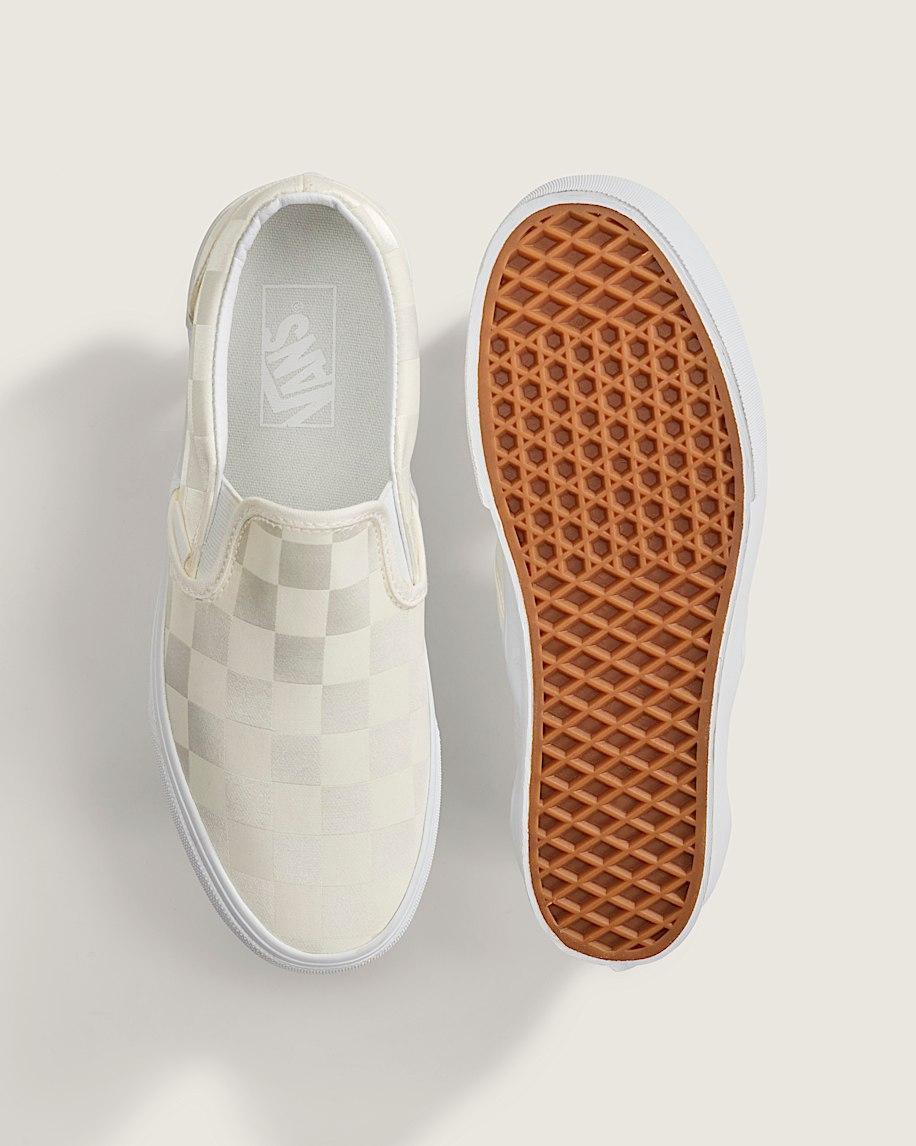 Classic Slip-On Stackform Checkerboard Shoe in White| Vans US Product Image