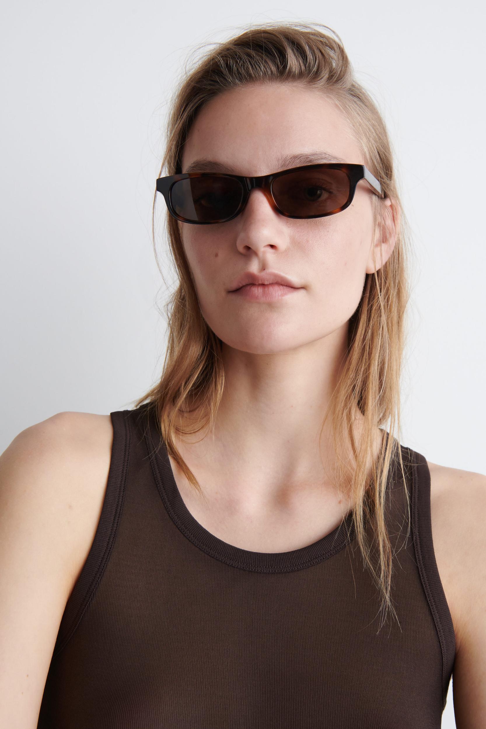 RIBBED SILK TANK TOP Product Image