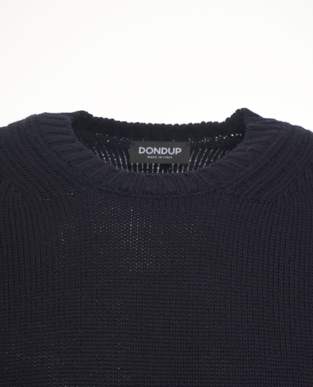 Wool sweater Product Image