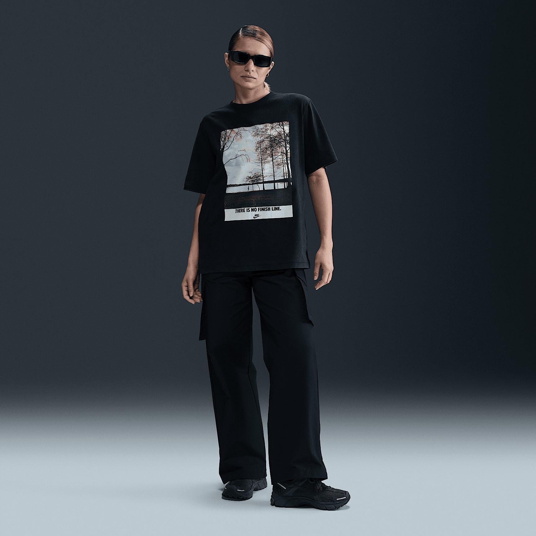 Nike Womens Sportswear Short-Sleeve Run Photo Graphic T-Shirt Product Image