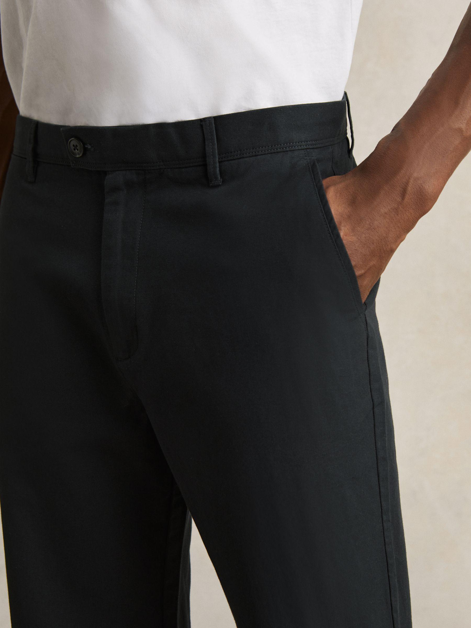 Cotton-Linen Relaxed-Fit Trousers in Navy Product Image