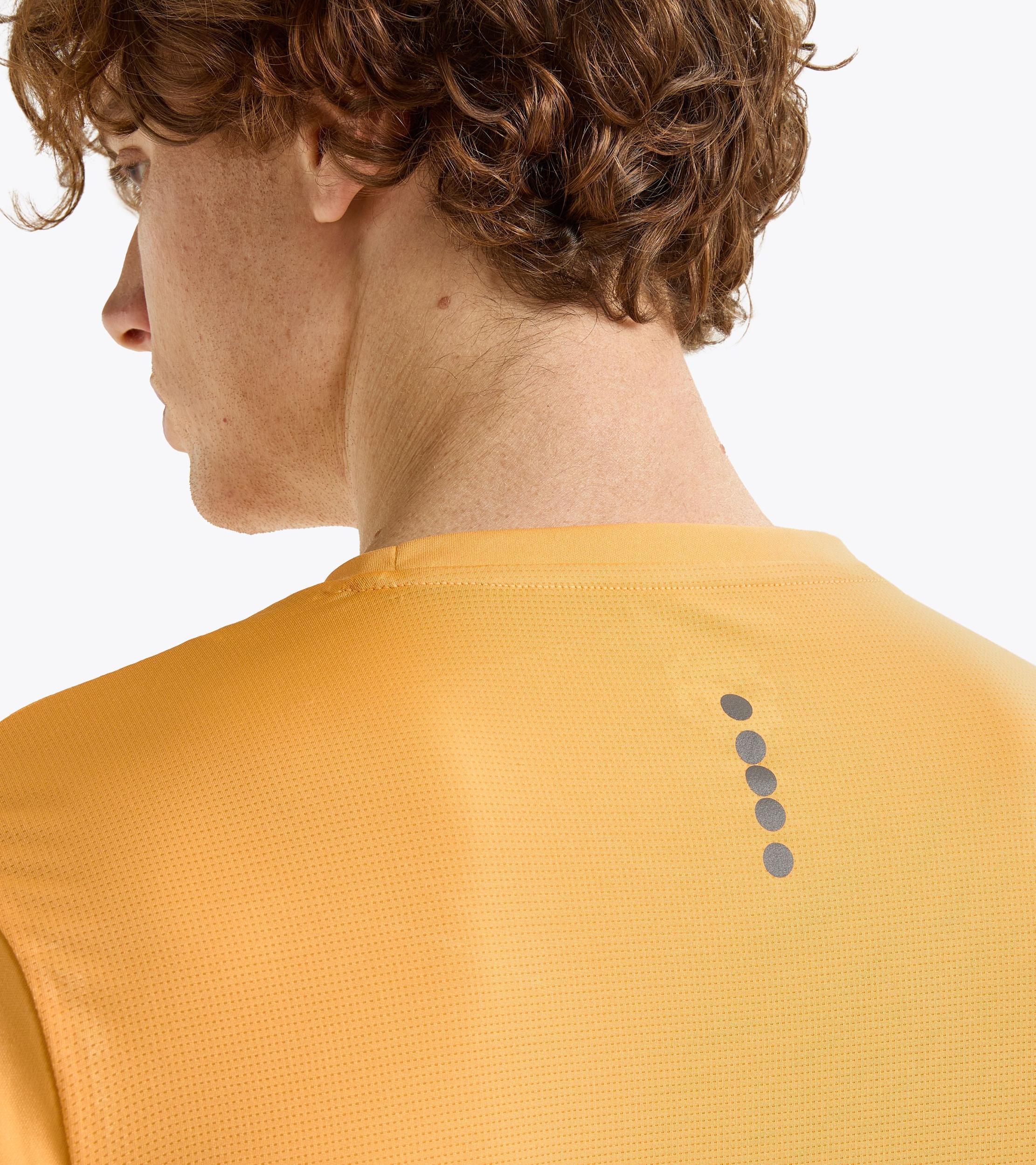 SS T-SHIRT RUN Product Image