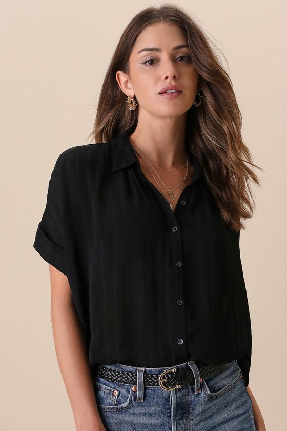 Everlee Black Striped Button-Up Short Sleeve Top Product Image