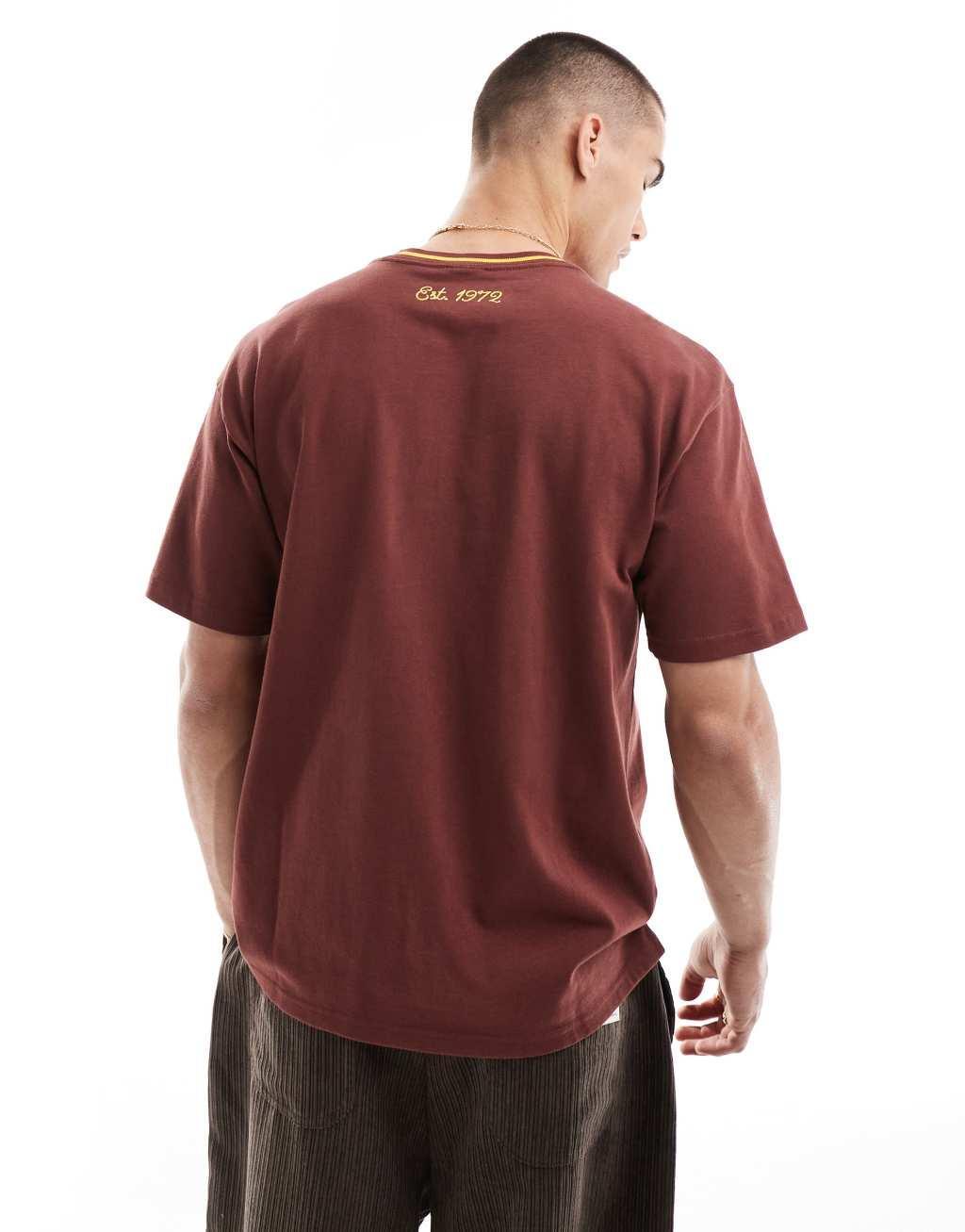 Nike Swoosh overlay logo T-shirt in burgundy Product Image