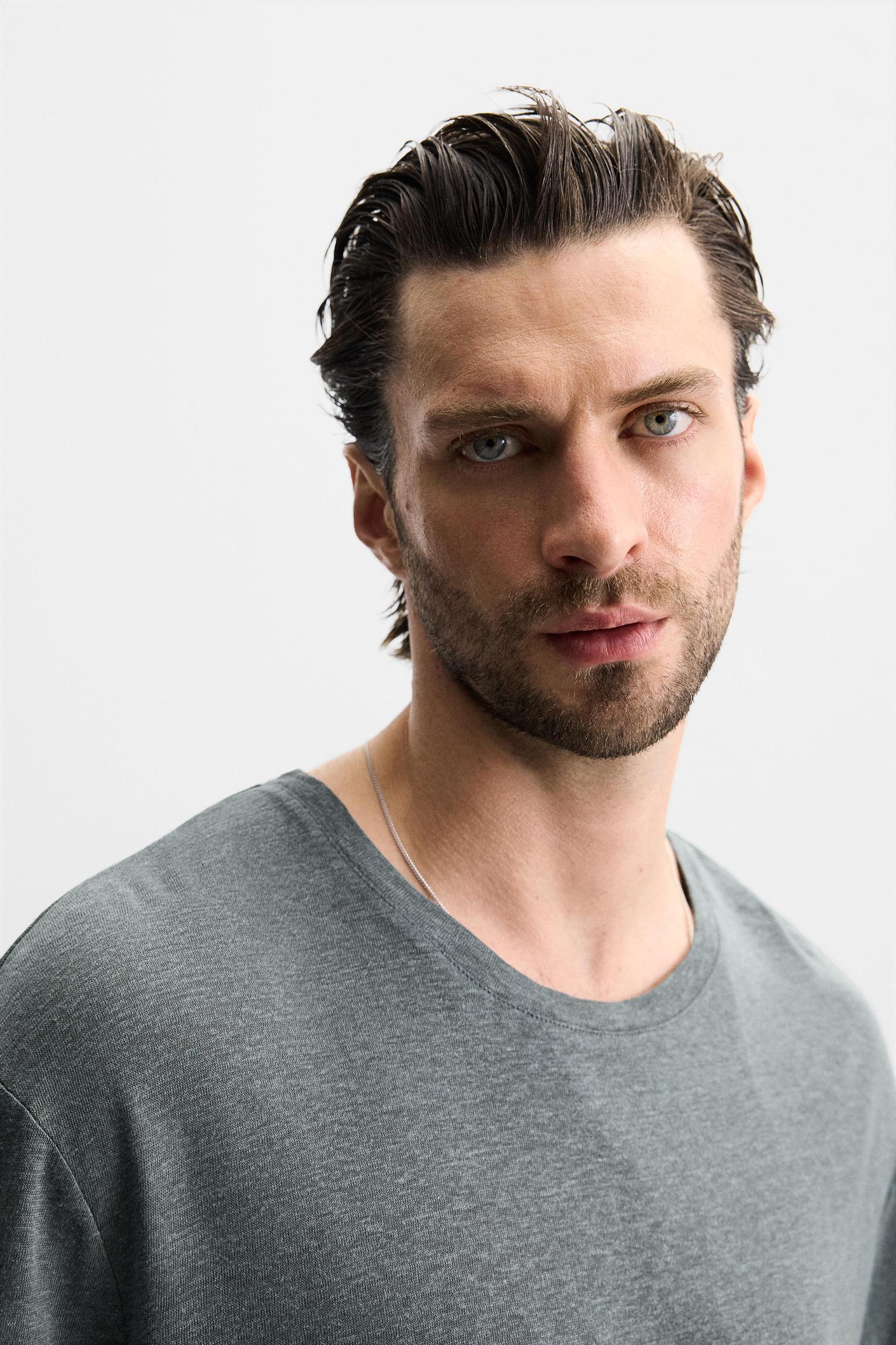 LINEN BLEND T-SHIRT Product Image