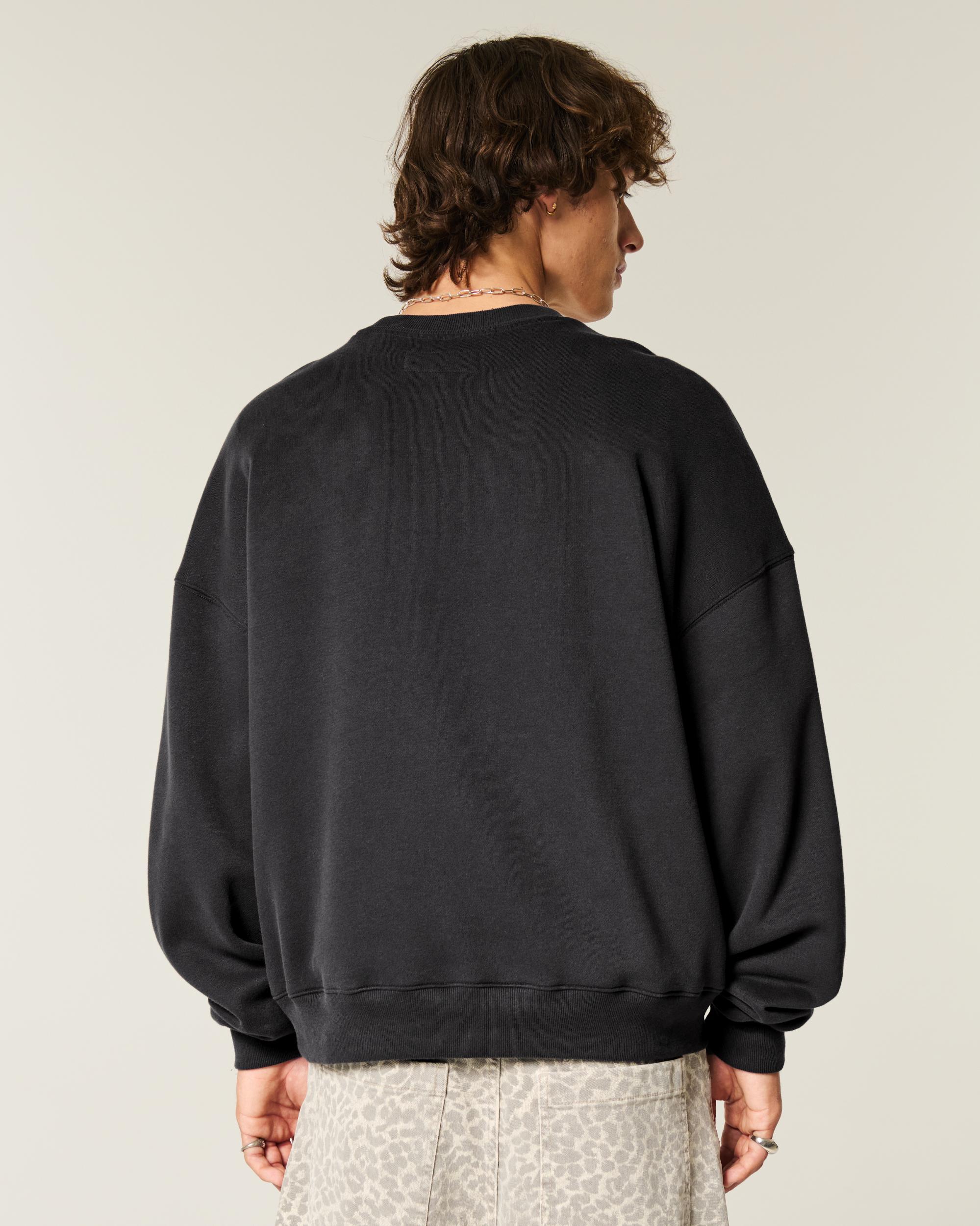 Baggy Cinch Bugs Bunny Graphic Crew Sweatshirt Product Image