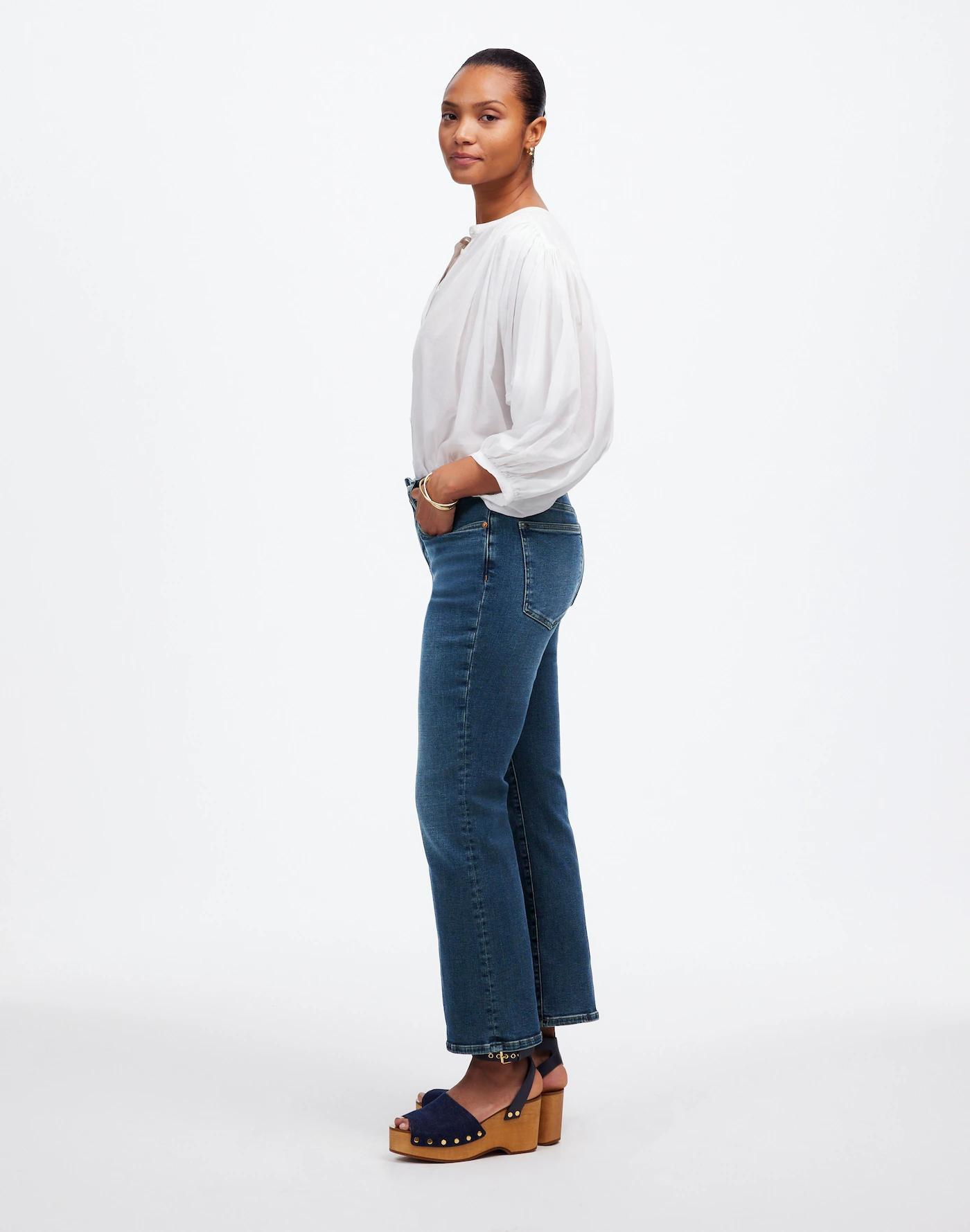 Curvy Kick Out Crop Jeans in Lenoir Wash Product Image