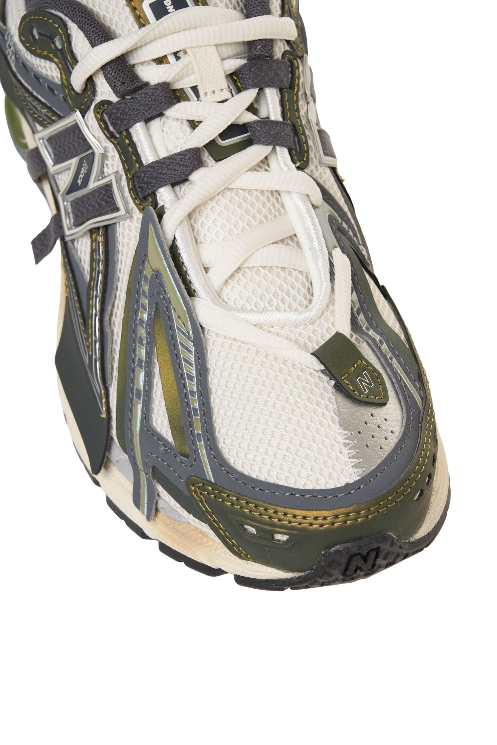 Sneakers '1906A' Product Image