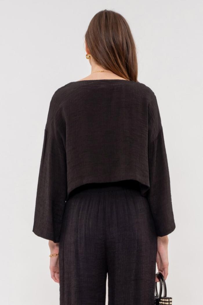 Lightweight Cropped Top and Pants Set Product Image