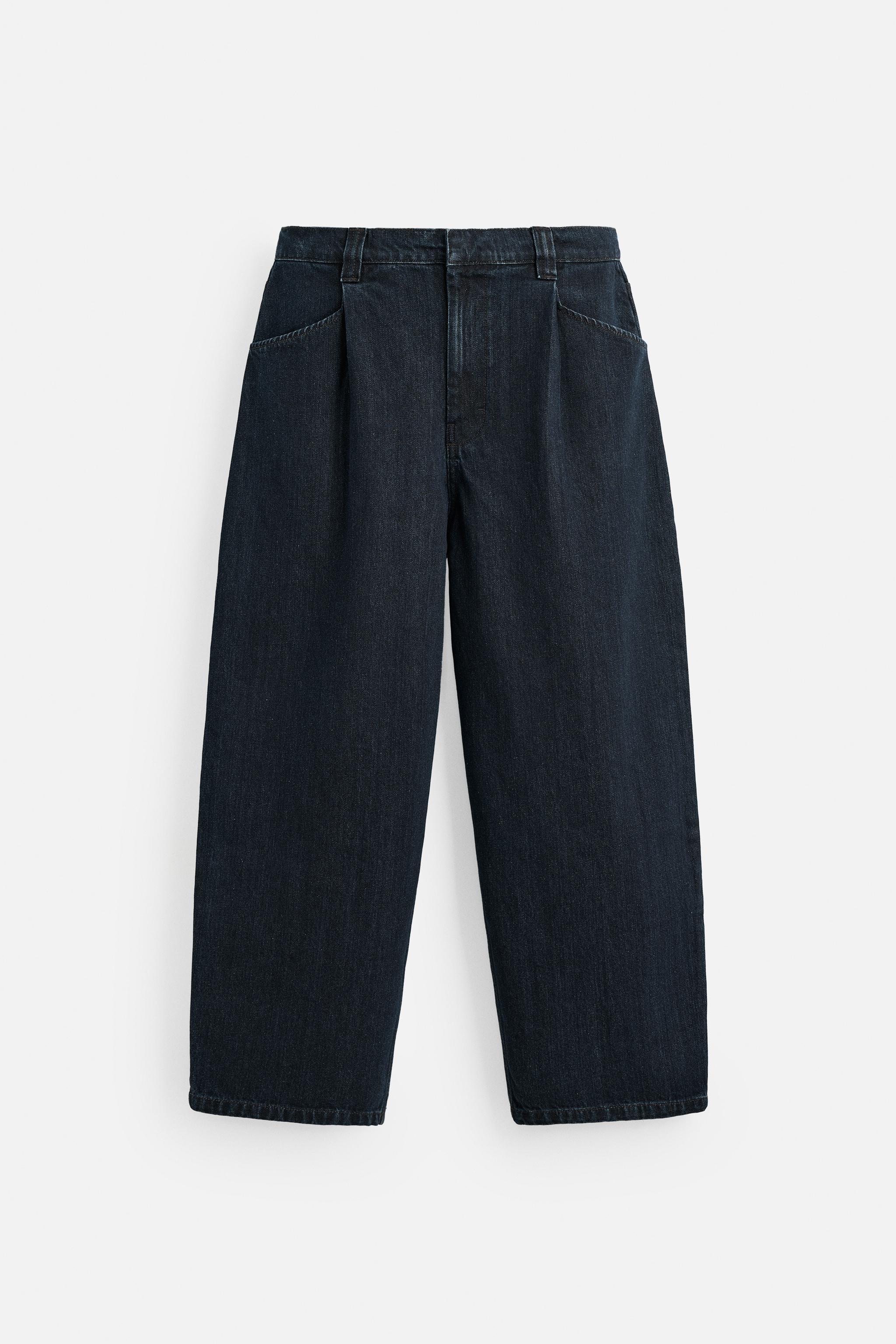 PLEATED WIDE LEG JEANS Product Image