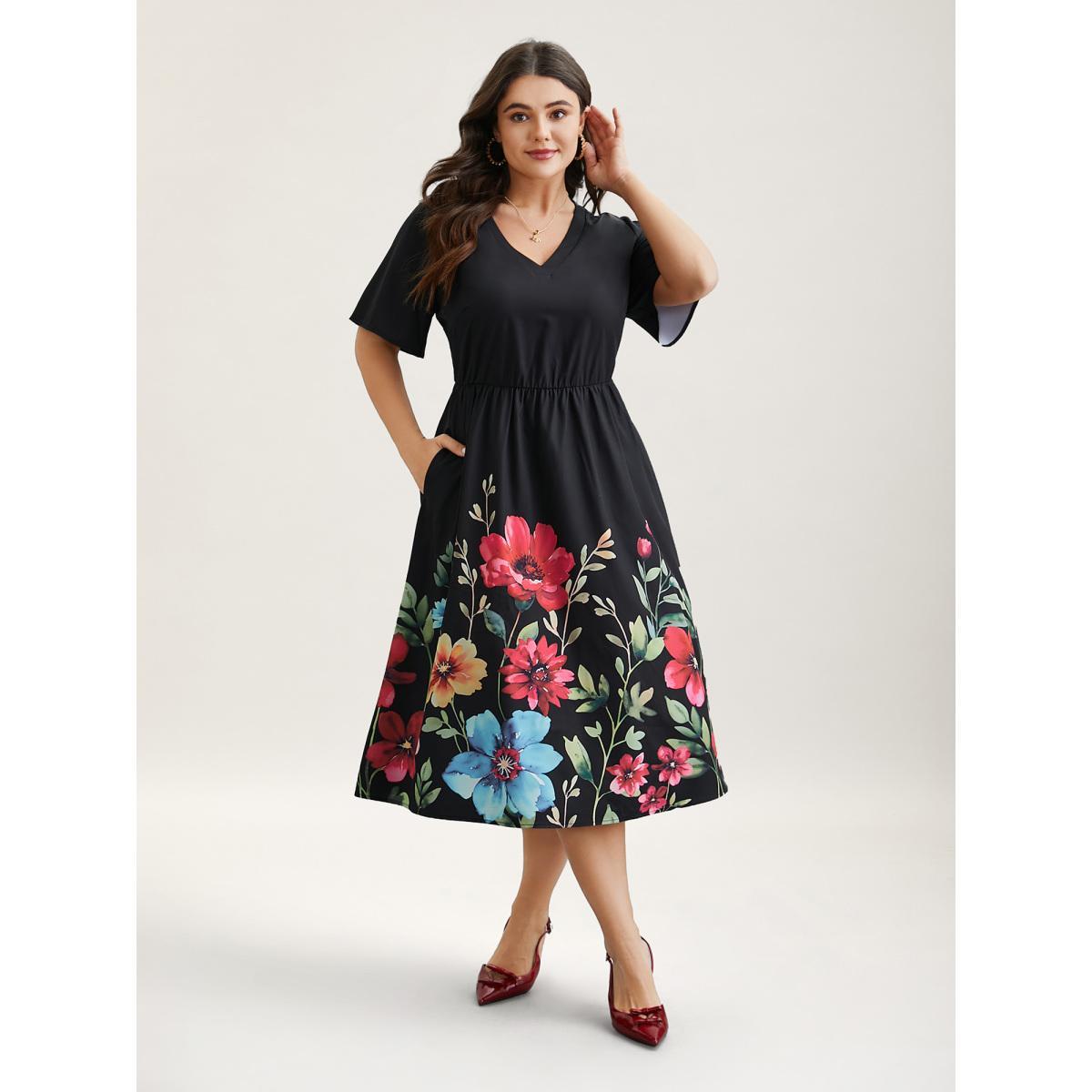 Plus Size Floral Print V-Neck Half-Sleeve Midi Dress Black Women Timeless Non V-neck Short sleeve Curvy BloomChic 12/L Product Image