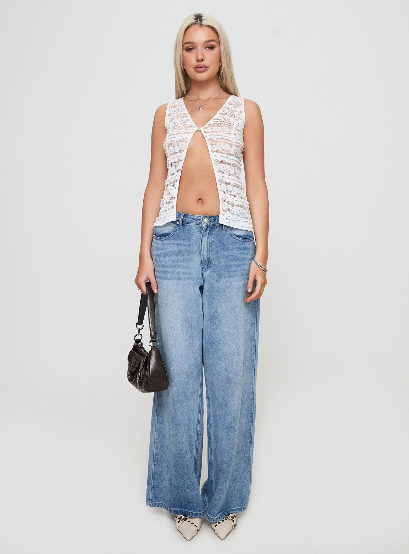 Quillan Top White Product Image