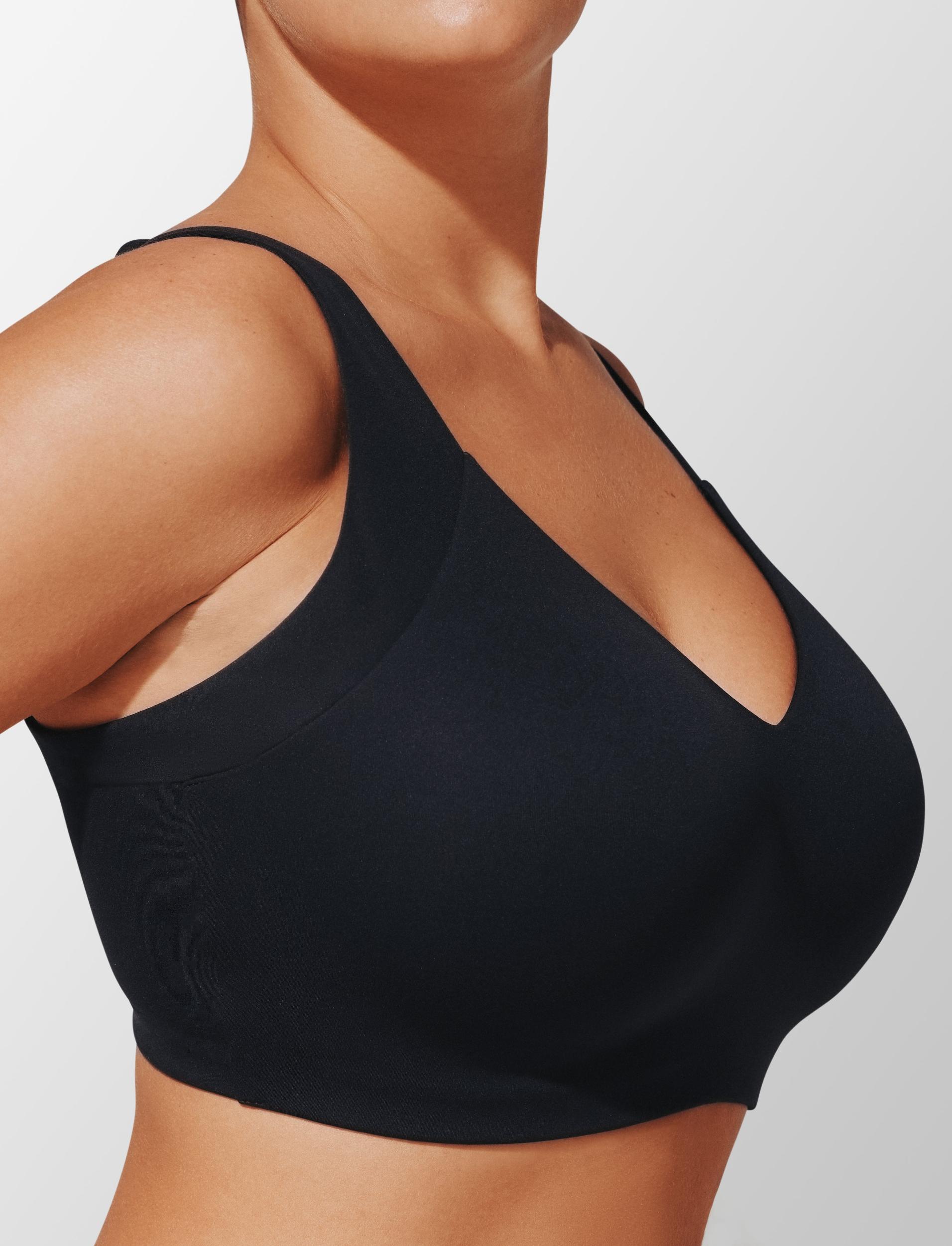 ComfortStretch Smoothing Wireless Bra Product Image