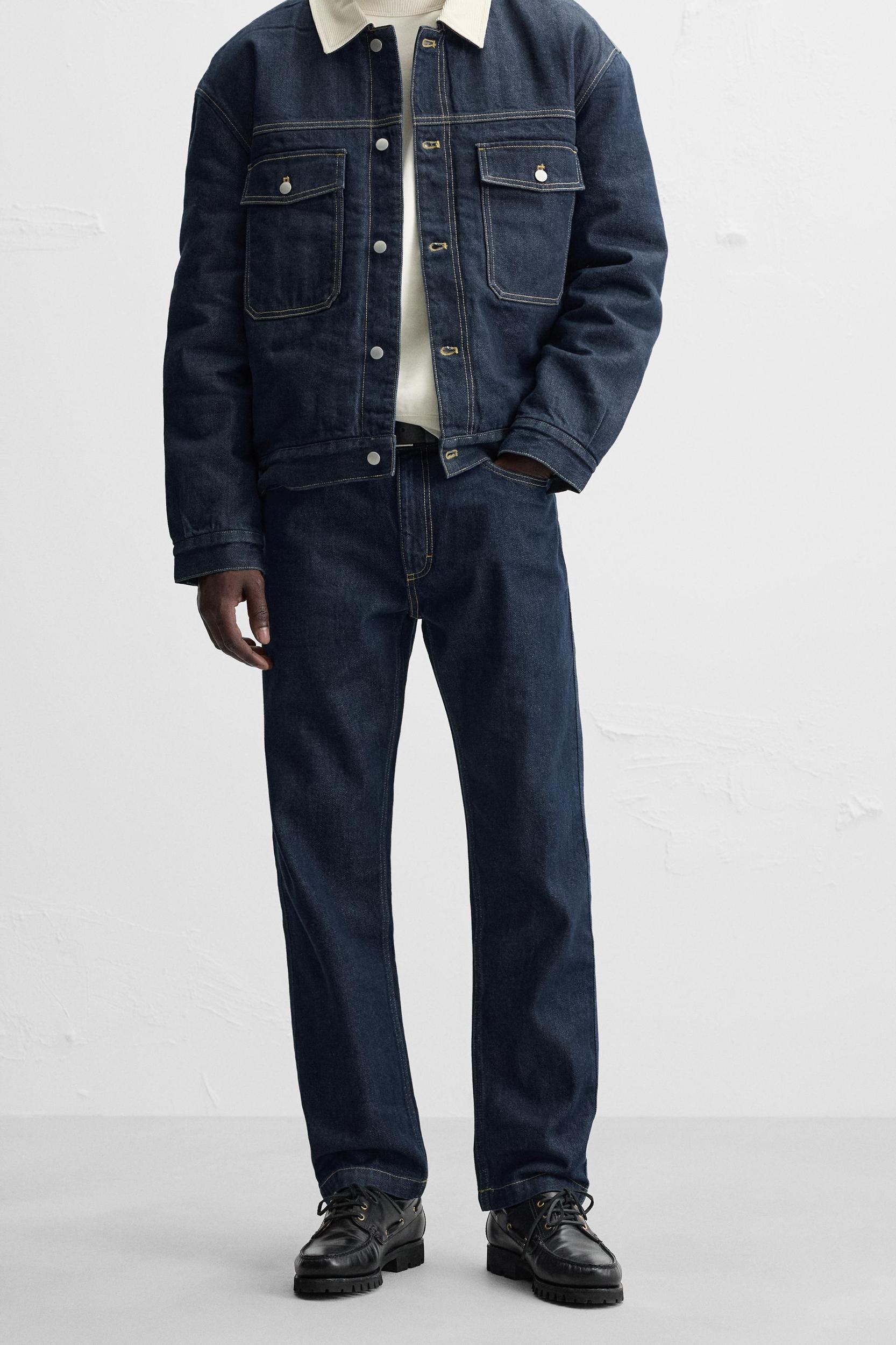 STRAIGHT FIT JEANS Product Image