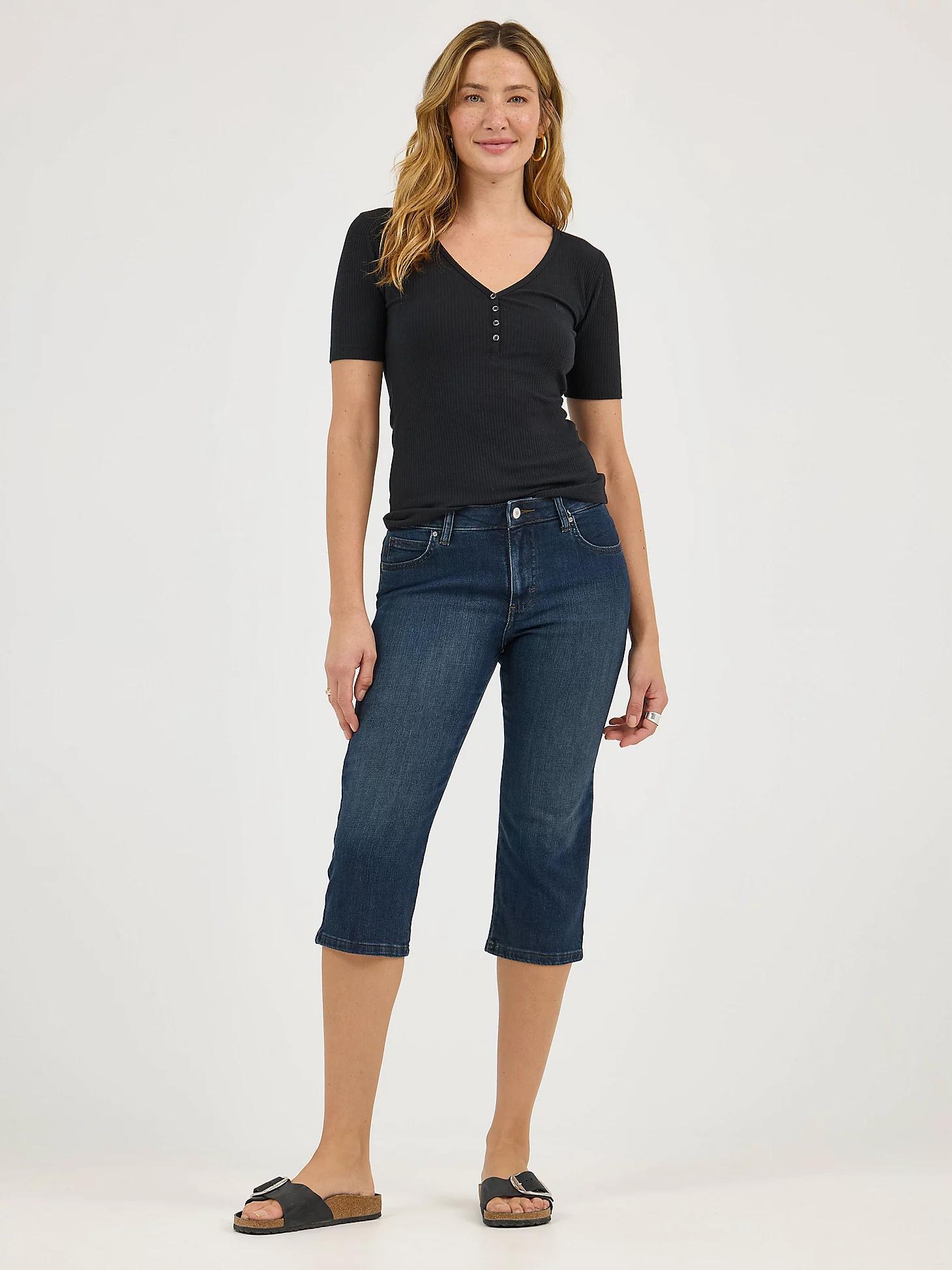 Women's Capris: Relaxed Fit Capri Pants | Denim Pants | Lee® Product Image