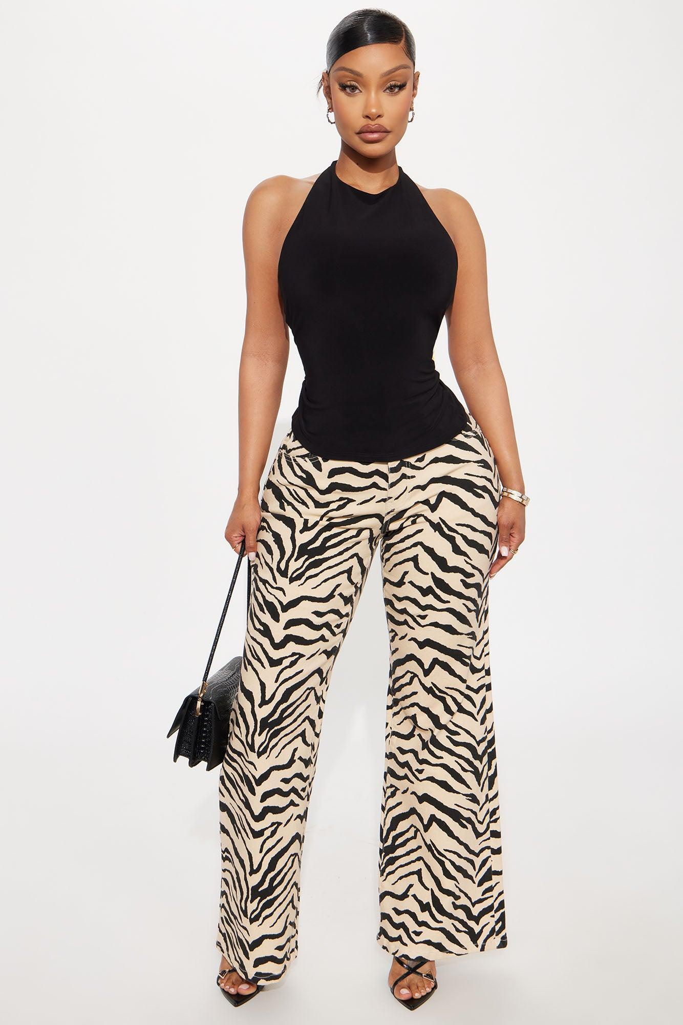 Gia Backless Halter Top - Black Product Image