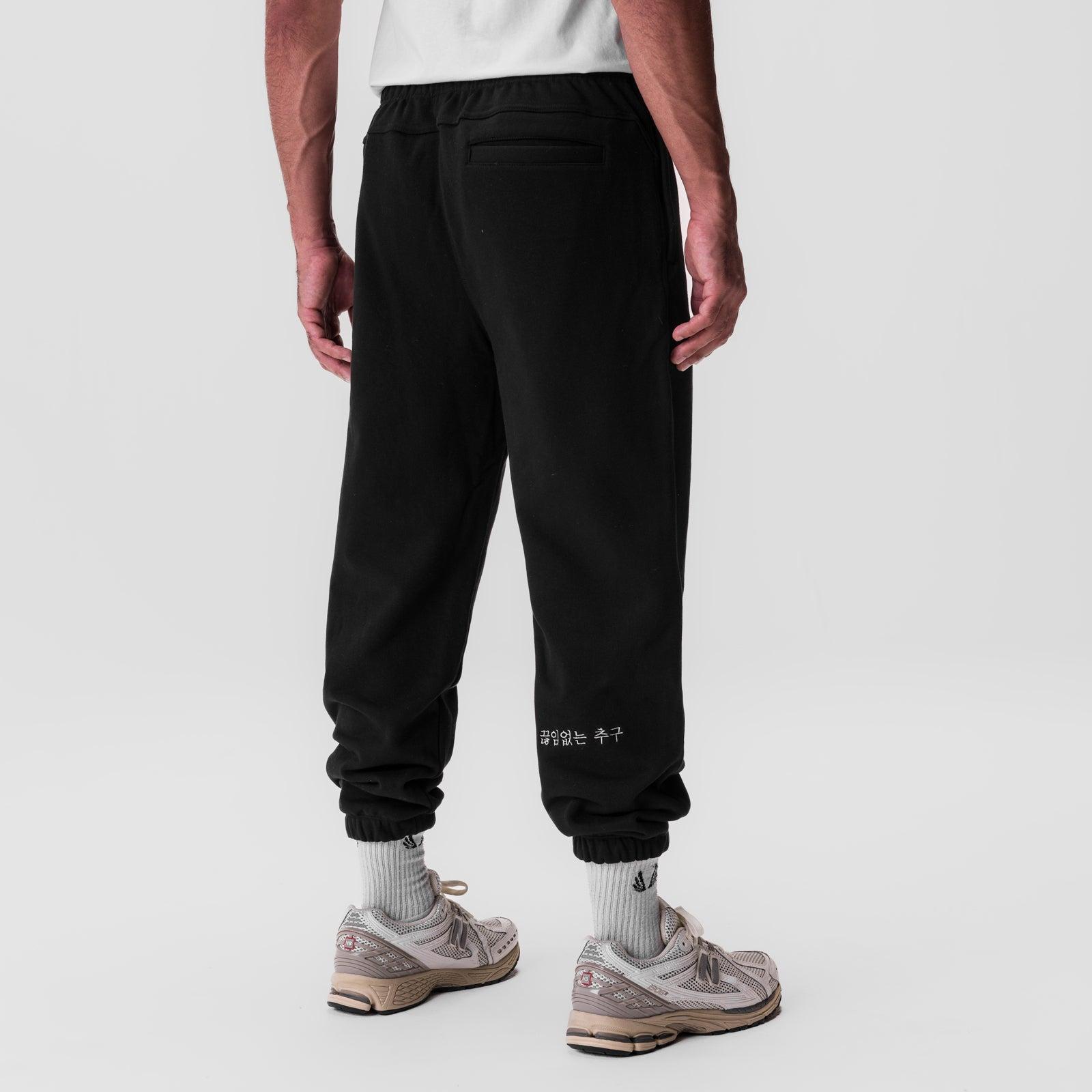 0655. Tech-Terry™ Oversized Sweats - Black "Stacked Wings" Product Image