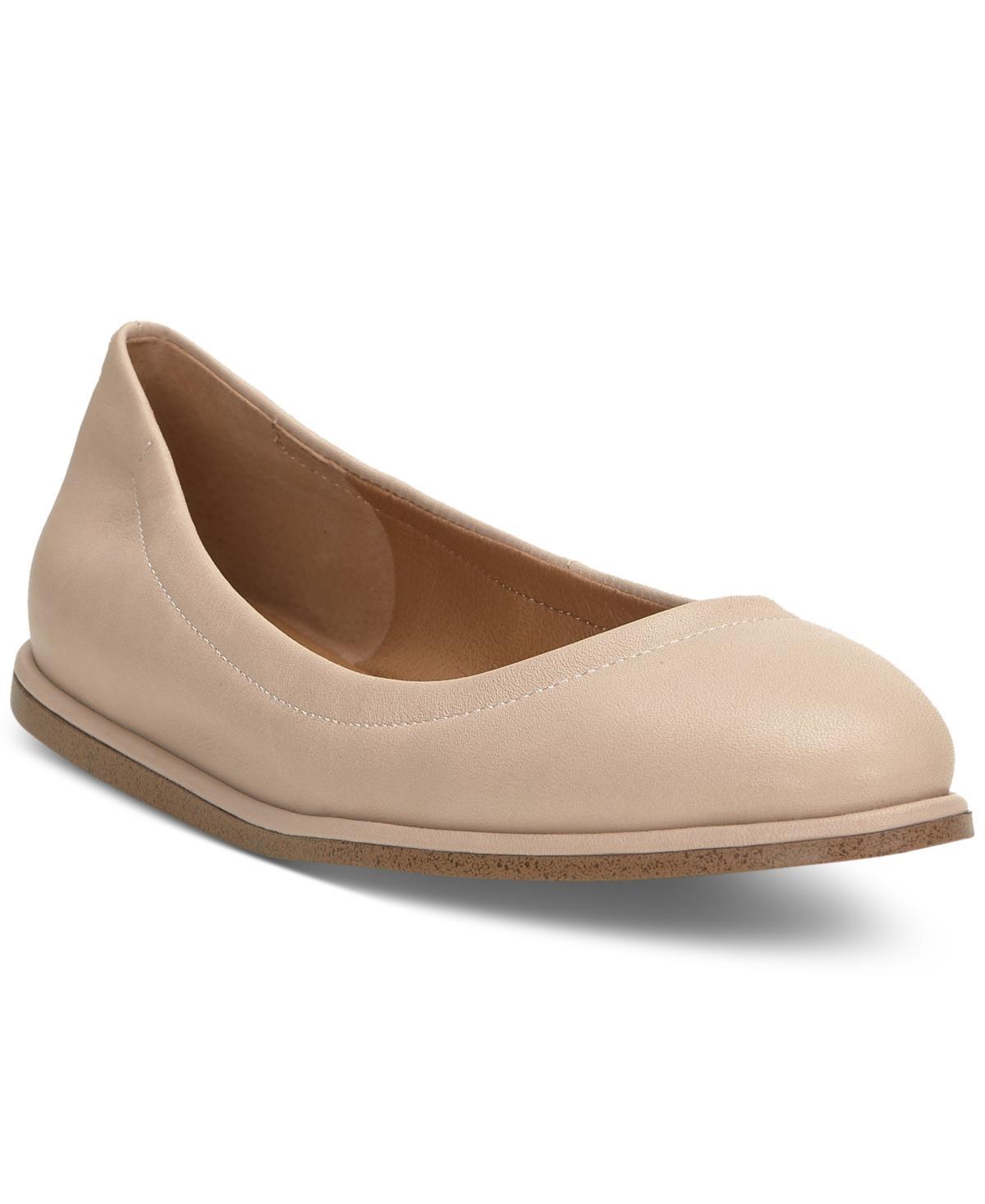 Lucky Brand Wimmie Women's Flat Shoes Product Image