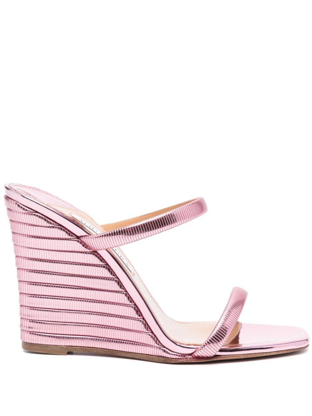 Riviera Chain 95 Wedge Sandal In Petal Rose Product Image