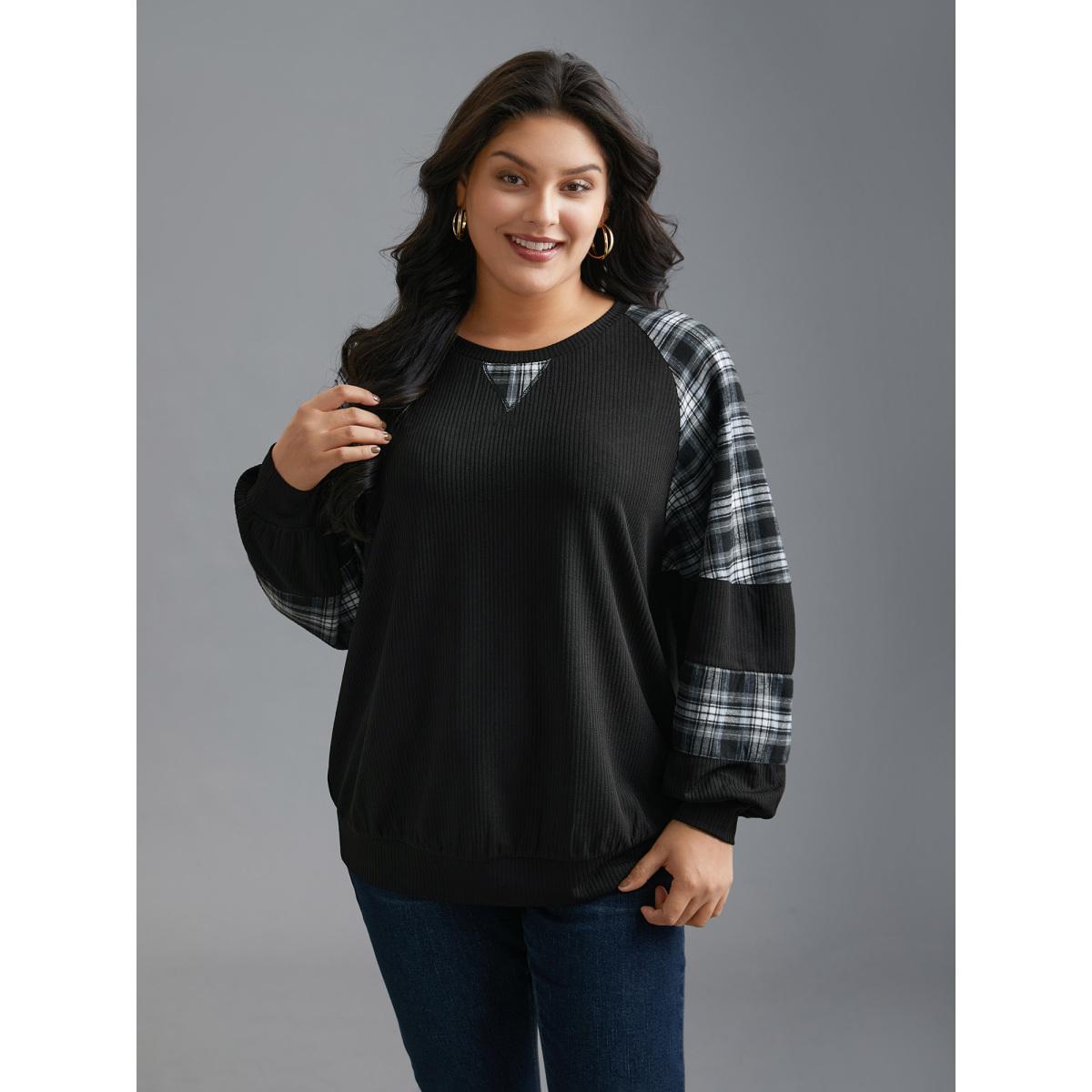 Plus Size Plaid Patchwork Raglan Sleeve Sweatshirt Women Black Leisure Texture Round Neck Casual Sweatshirts BloomChic 22-24/3X Product Image