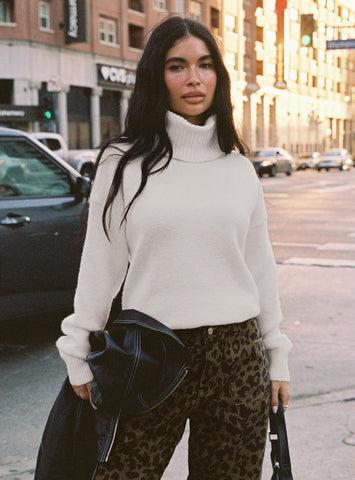 Oswin Turtleneck Sweater Oatmeal Product Image