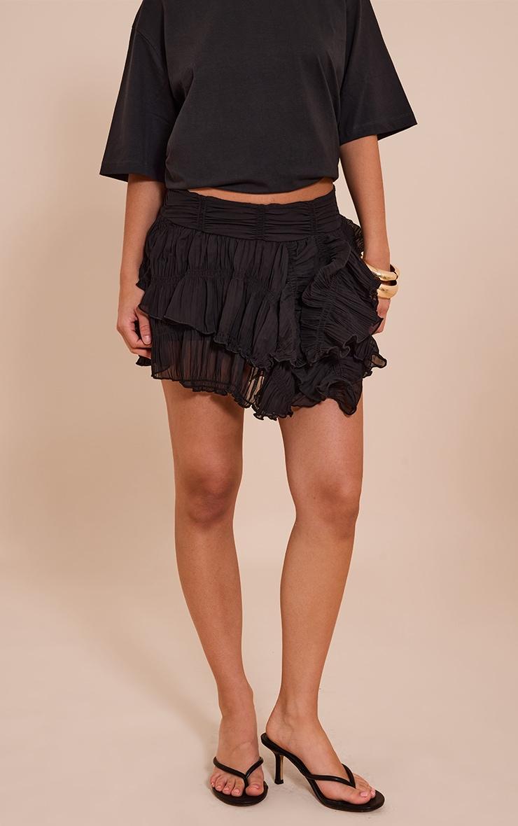 Black Ruched Textured Low Rise Mini Skirt Product Image