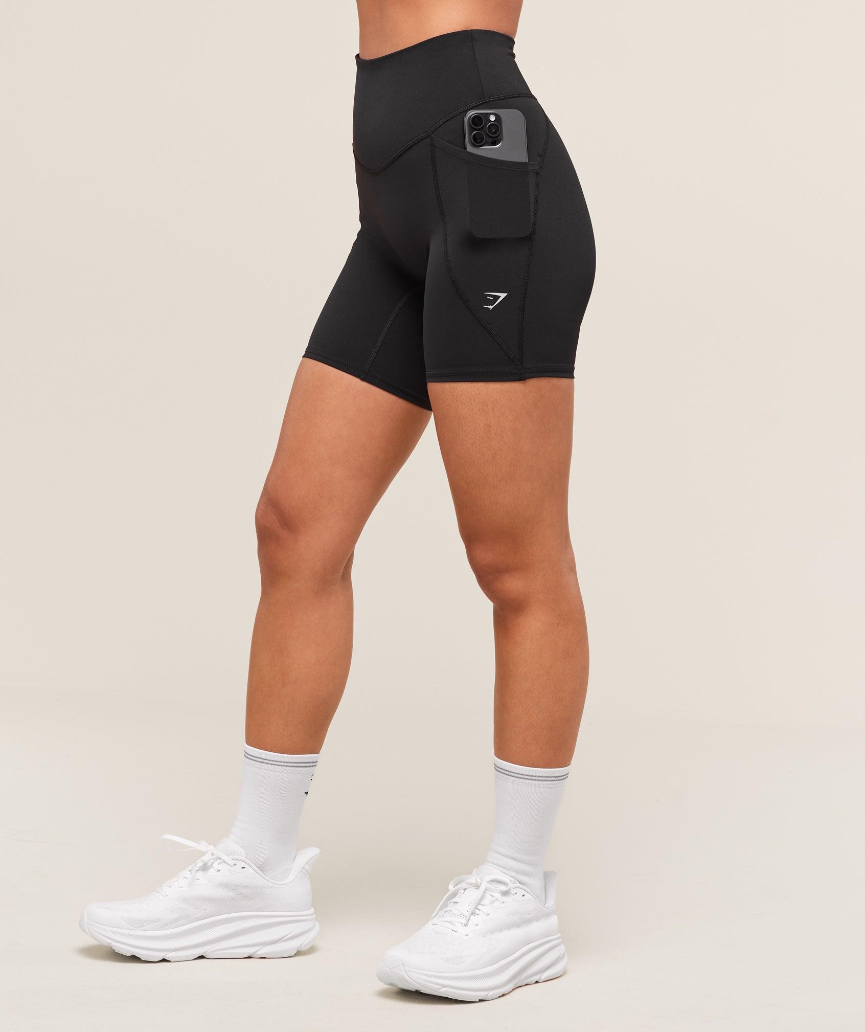Gymshark Running Pocket 6" Shorts - Black Female Product Image