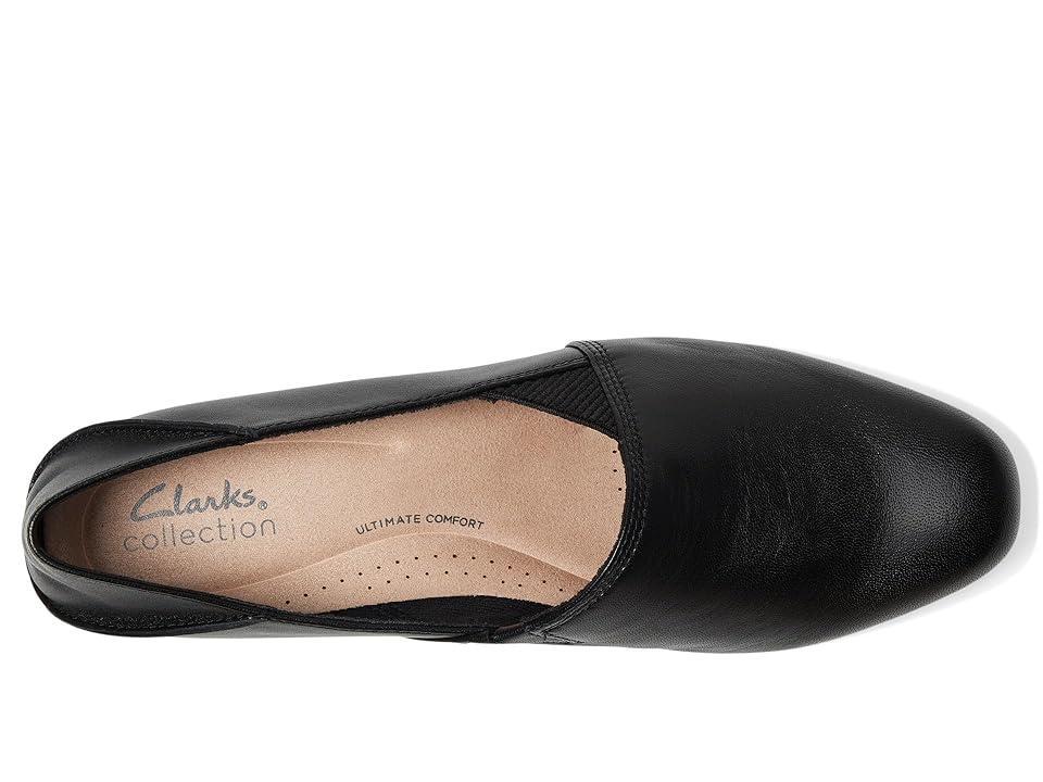 Clarks Juliet Trim Leather) Women's Flat Shoes Product Image