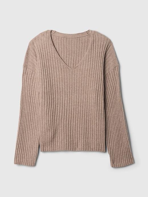 CashSoft Wide Rib V-Neck Sweater Product Image