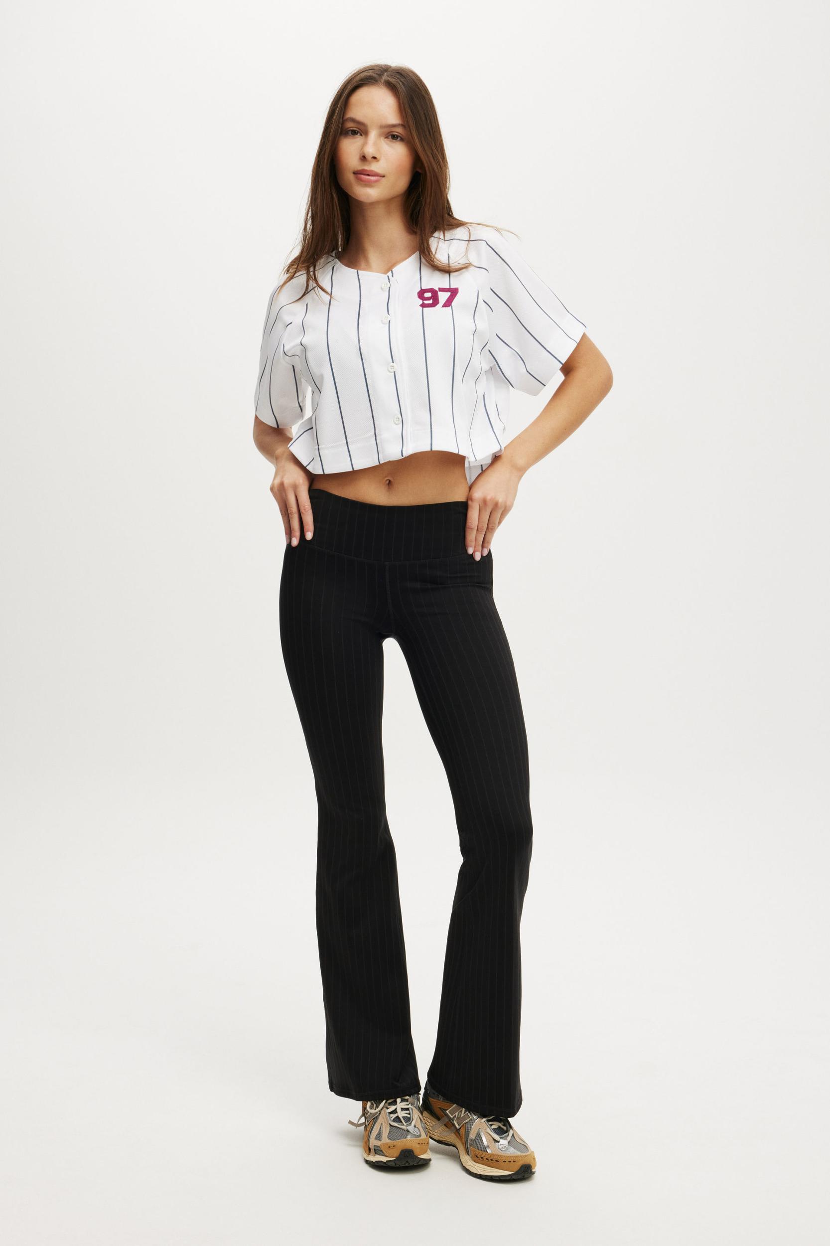 Active Mesh Raglan Graphic Tee Product Image