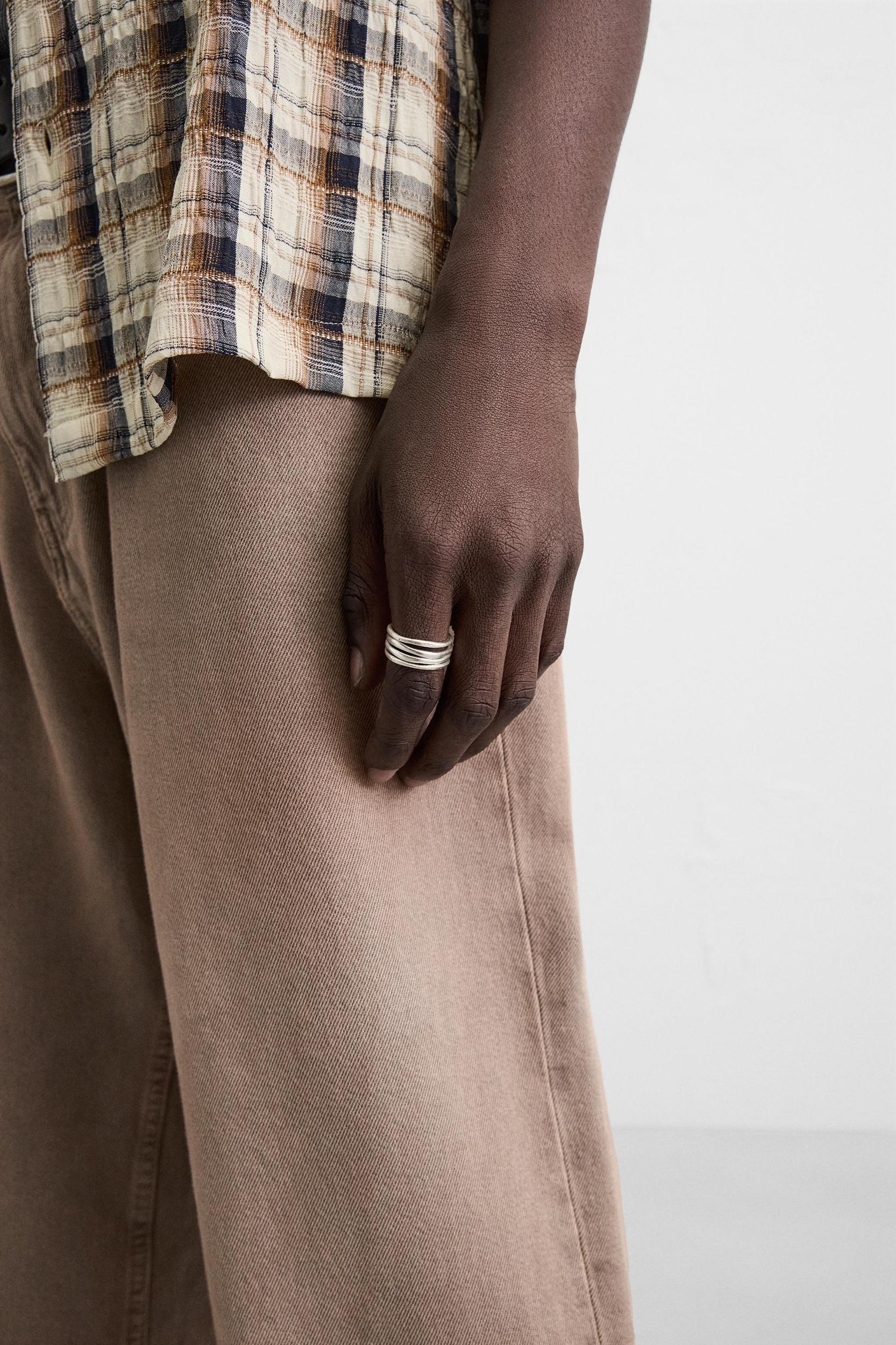 IRREGULAR RINGS PACK OF 4 Product Image