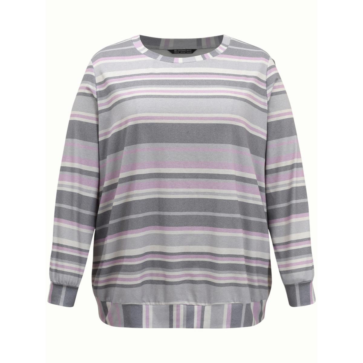 Plus Size Striped Print Round Neck Sweatshirt Women Multicolor Casual Round Neck Dailywear Sweatshirts BloomChic 26/4X Product Image