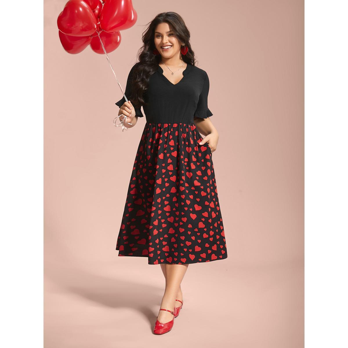 Plus Size Contrast Heart Pattern Notched Collar Dress Black Women Elegant Patchwork Notched collar Short sleeve Curvy BloomChic 12/L Product Image