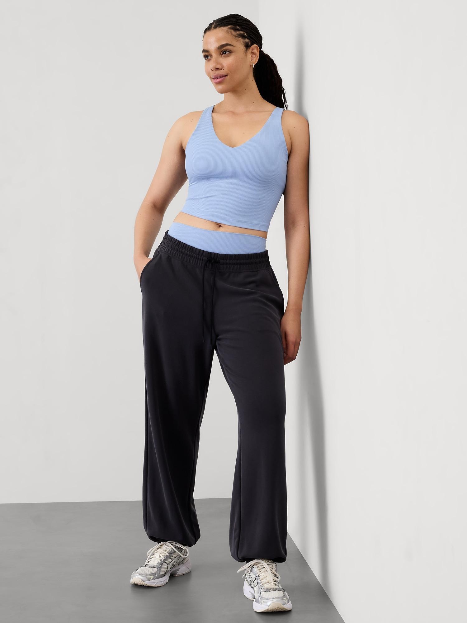 Transcend V Neck Rib Crop Sports Bra A-C Product Image