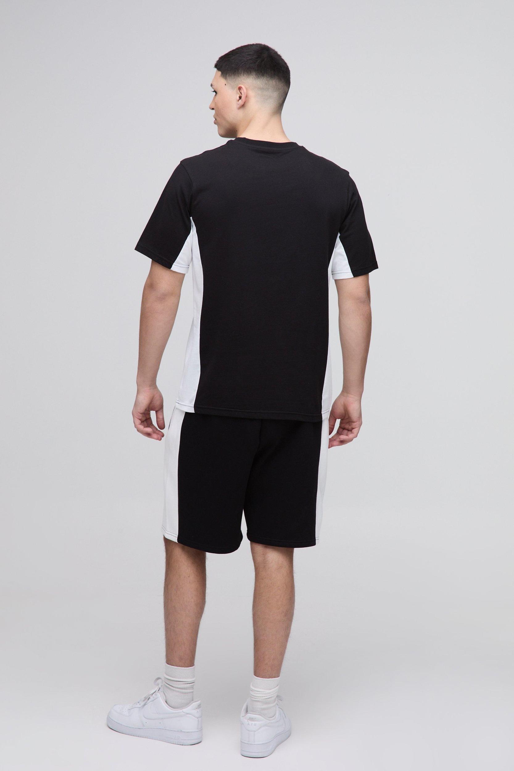 Relaxed Worldwide Mid Length Colour Block Shorts | boohooMAN USA Product Image