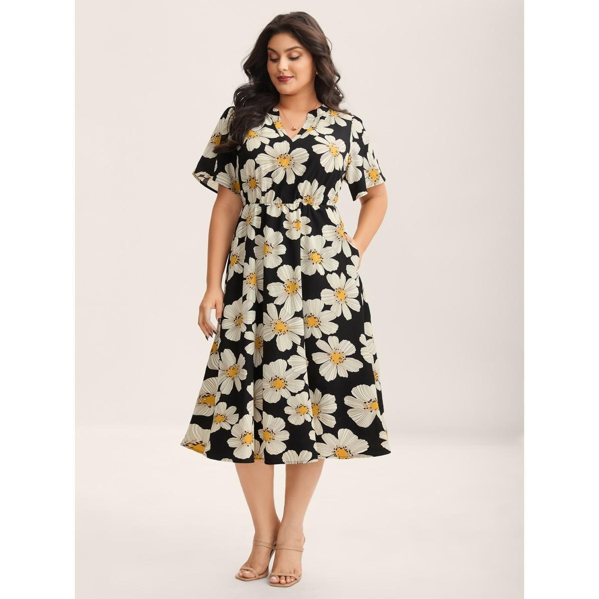 Plus Size Large Floral Print Notched Collar Midi Dress Black Women Notched collar Short sleeve Curvy BloomChic 10/M Product Image