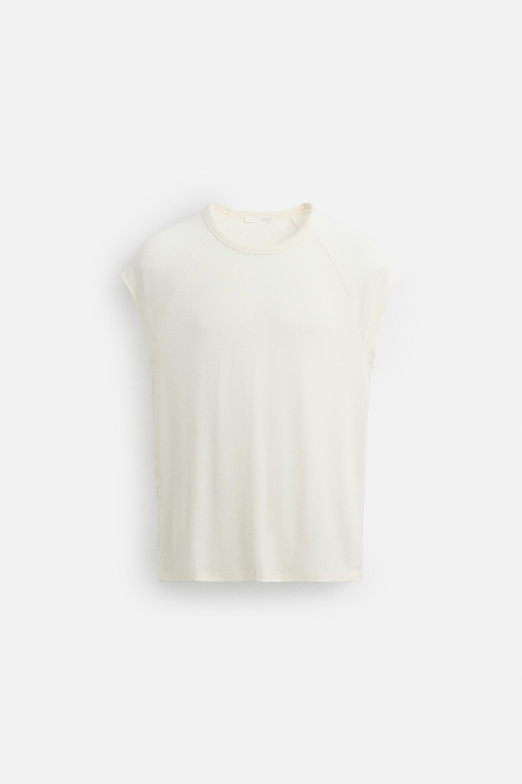 SLIM FIT TANK TOP Product Image