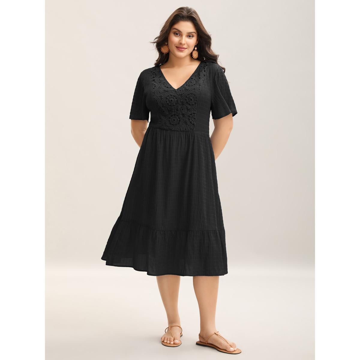 Plus Size Lace Textured Pockets Tiered Midi Dress Black Women V-neck Short sleeve Curvy BloomChic 12/L Product Image
