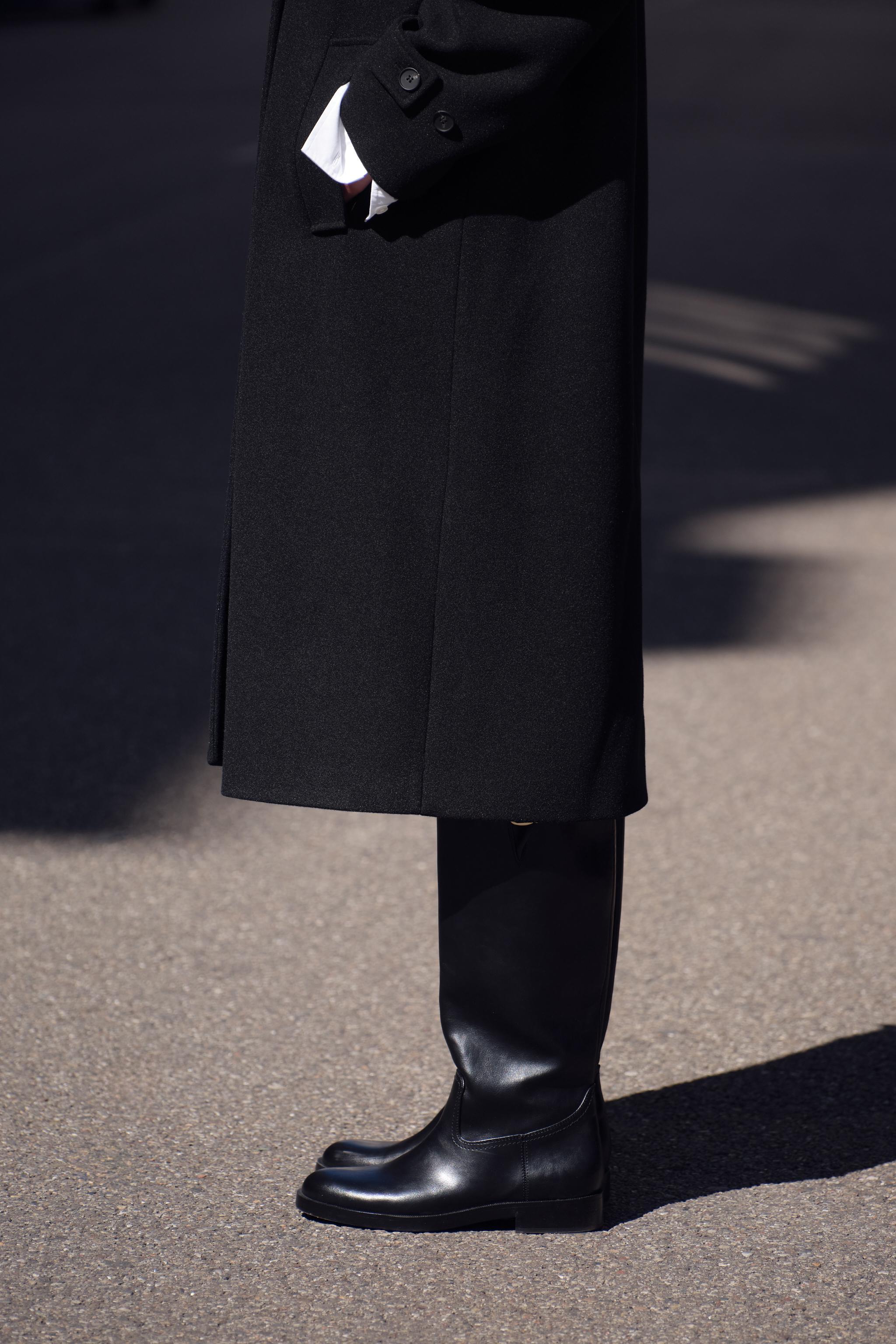 SOFT OVERSIZED COAT Product Image