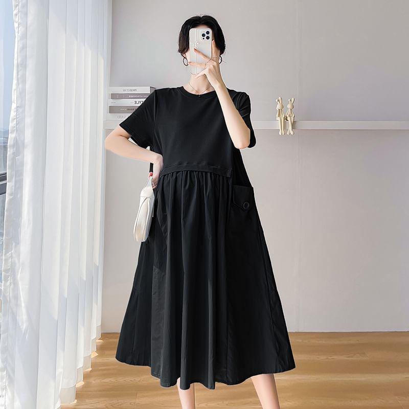 Maternity Short-Sleeve Crewneck Plain Midi A-Line Dress Product Image