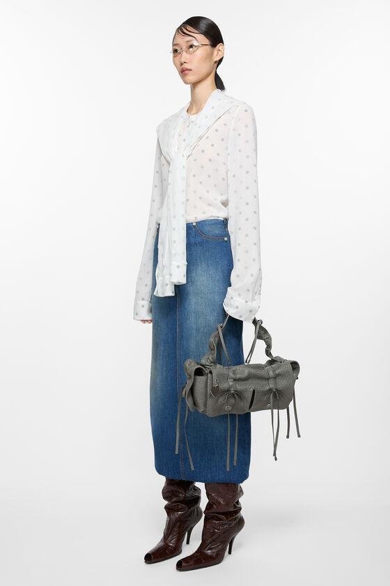 Multipocket grained leather bag Product Image