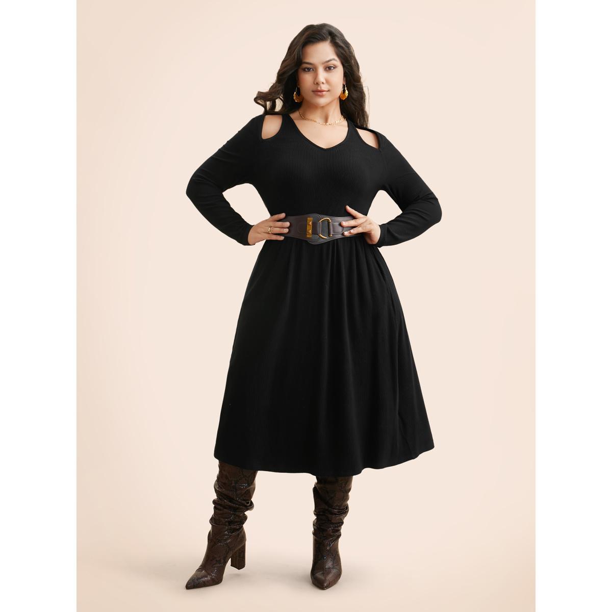 Plus Size Solid Pit Strip Cut Out Dress Black Women Elegant Texture V-neck Long Sleeve Curvy BloomChic 30/6X Product Image