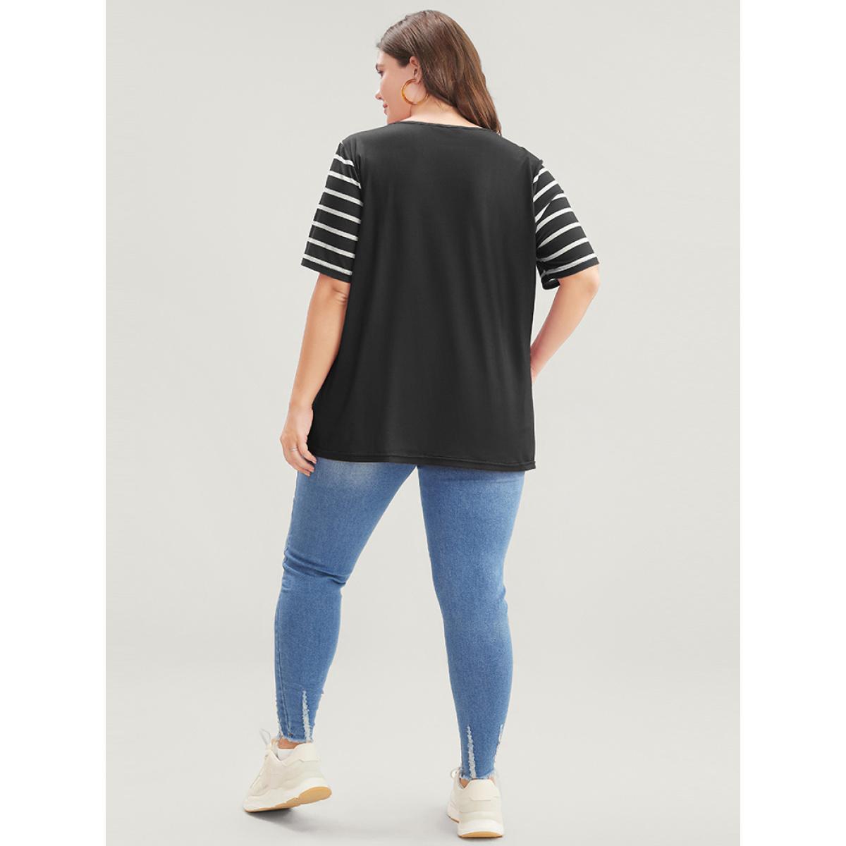 Plus Size Striped Contrast Round Neck T-shirt Black Women Casual Striped Round Neck Dailywear T-shirts BloomChic 28/5X Product Image