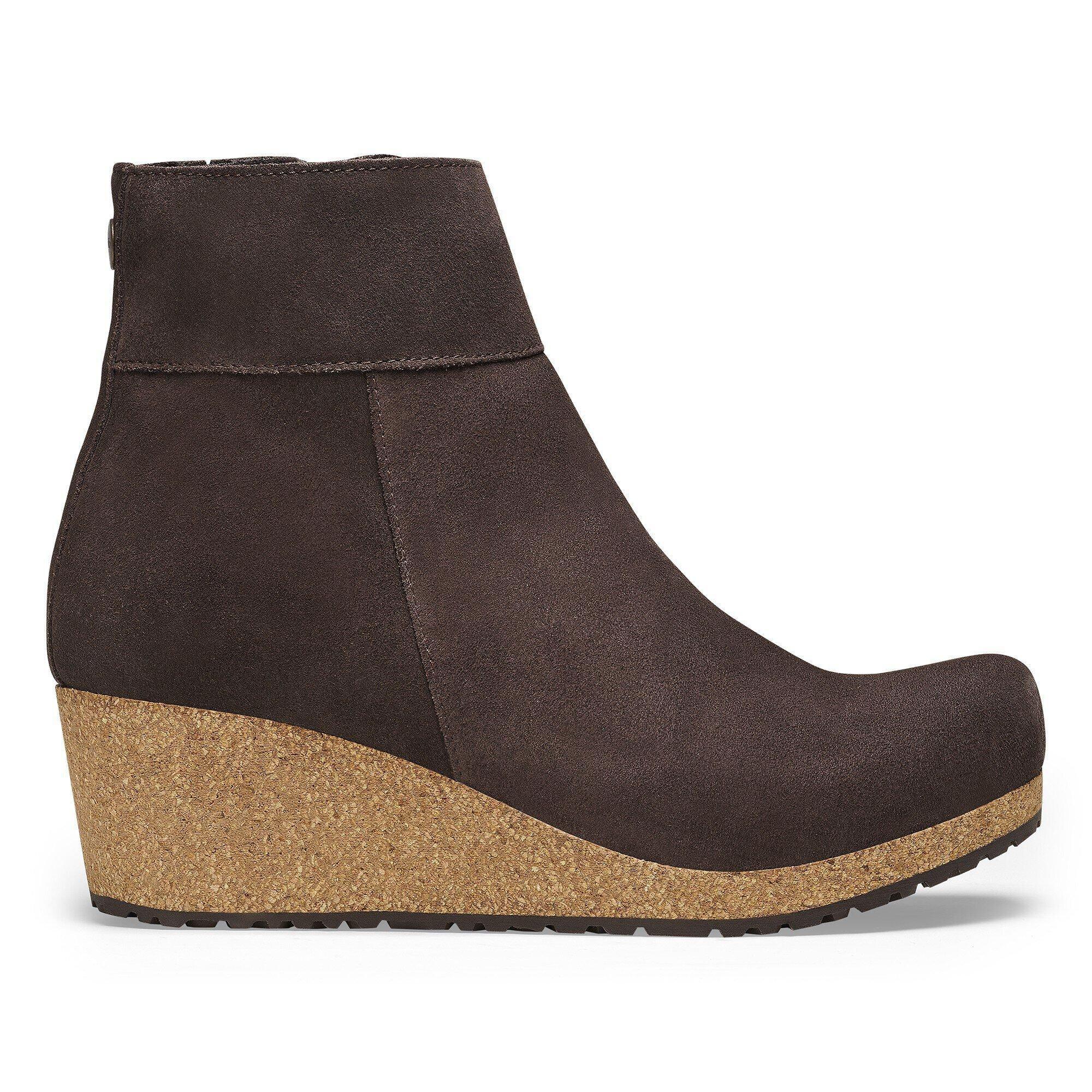 Ebba Suede Leather Product Image