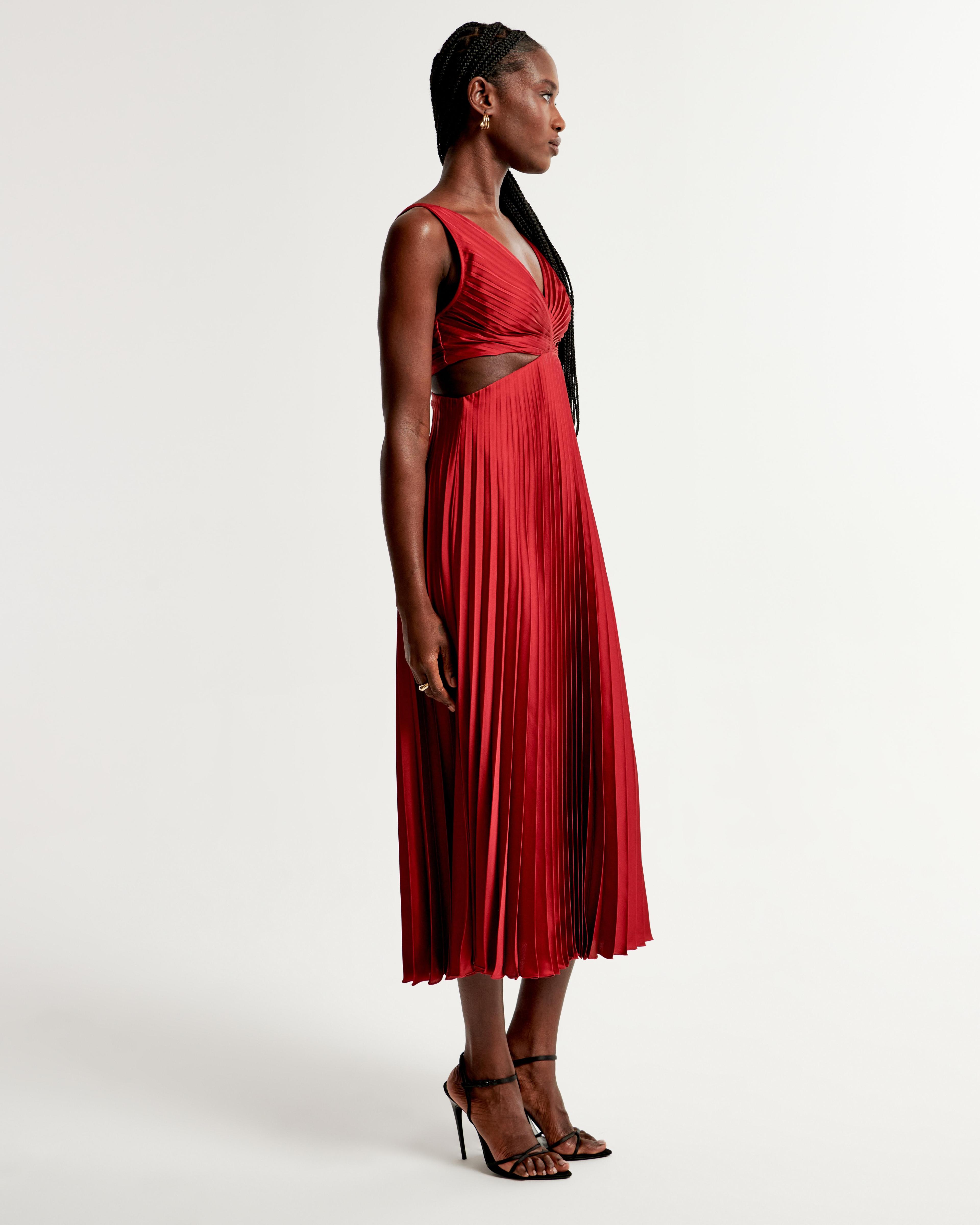 The A&F Giselle Pleated Cutout Maxi Dress Product Image