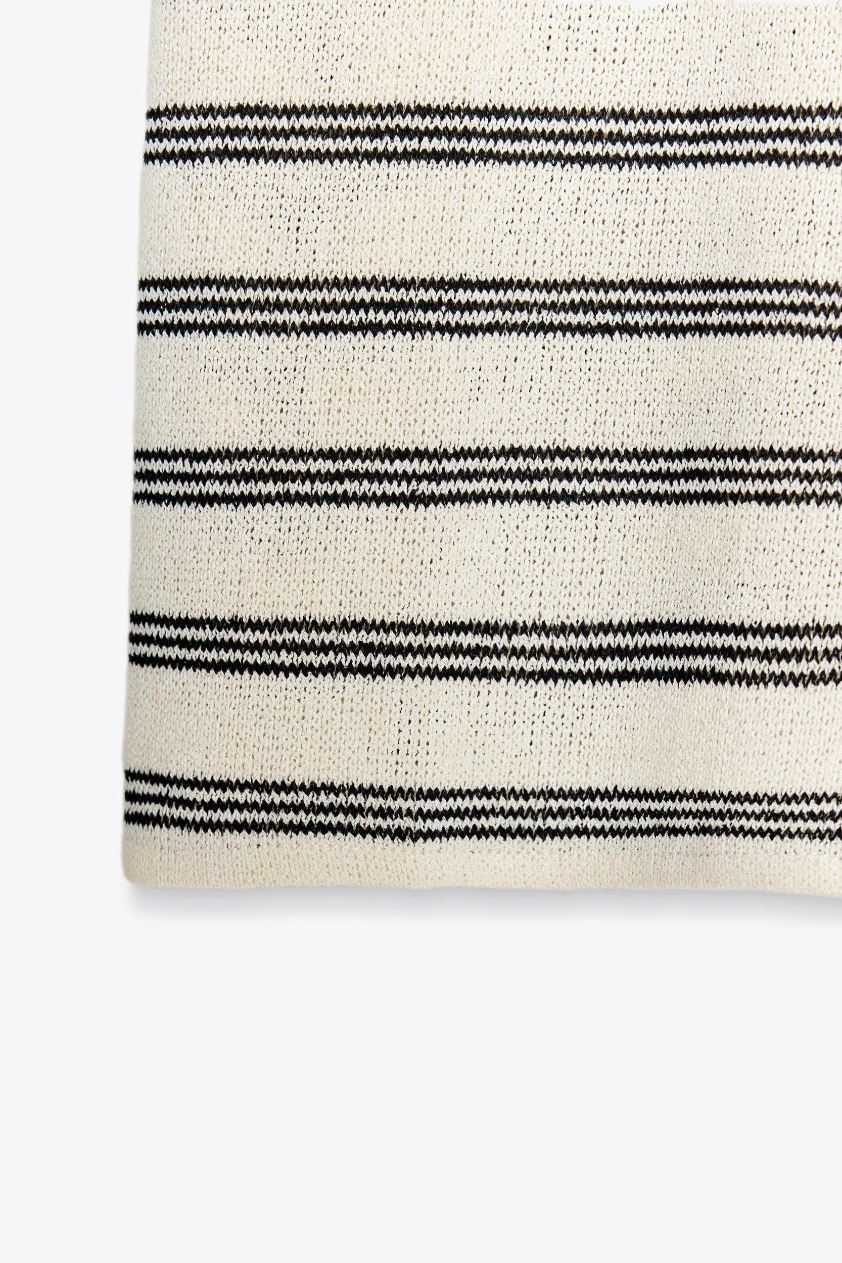 RUSTIC LAYER T-SHIRT Product Image